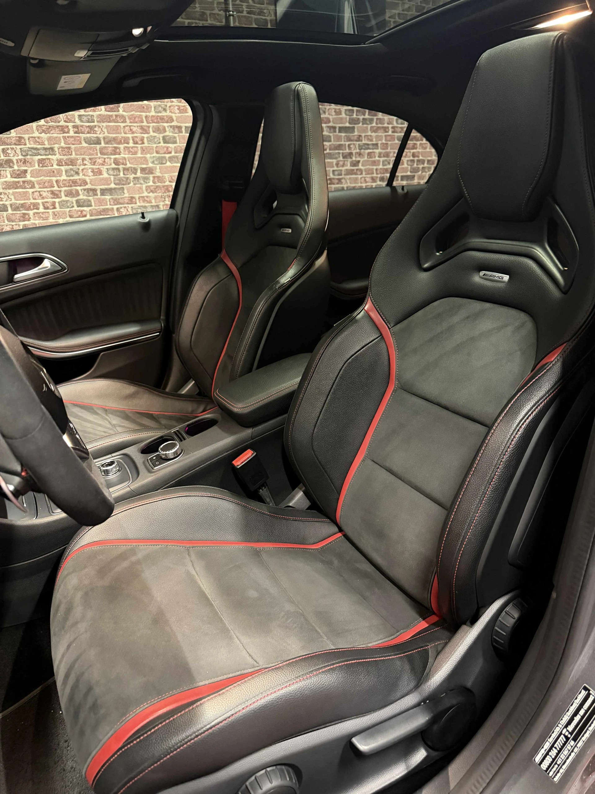 MERCEDES-BENZ A 45 AMG 4Matic Speedshift 7G-DCT-image-7