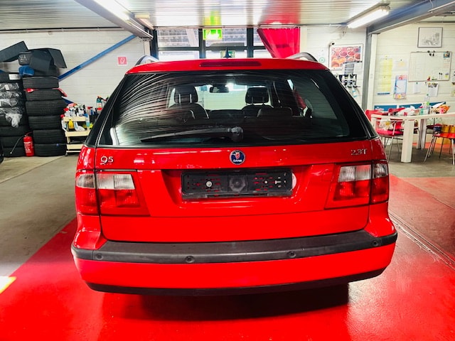 SAAB 9-5 2.3T Arc-image-3