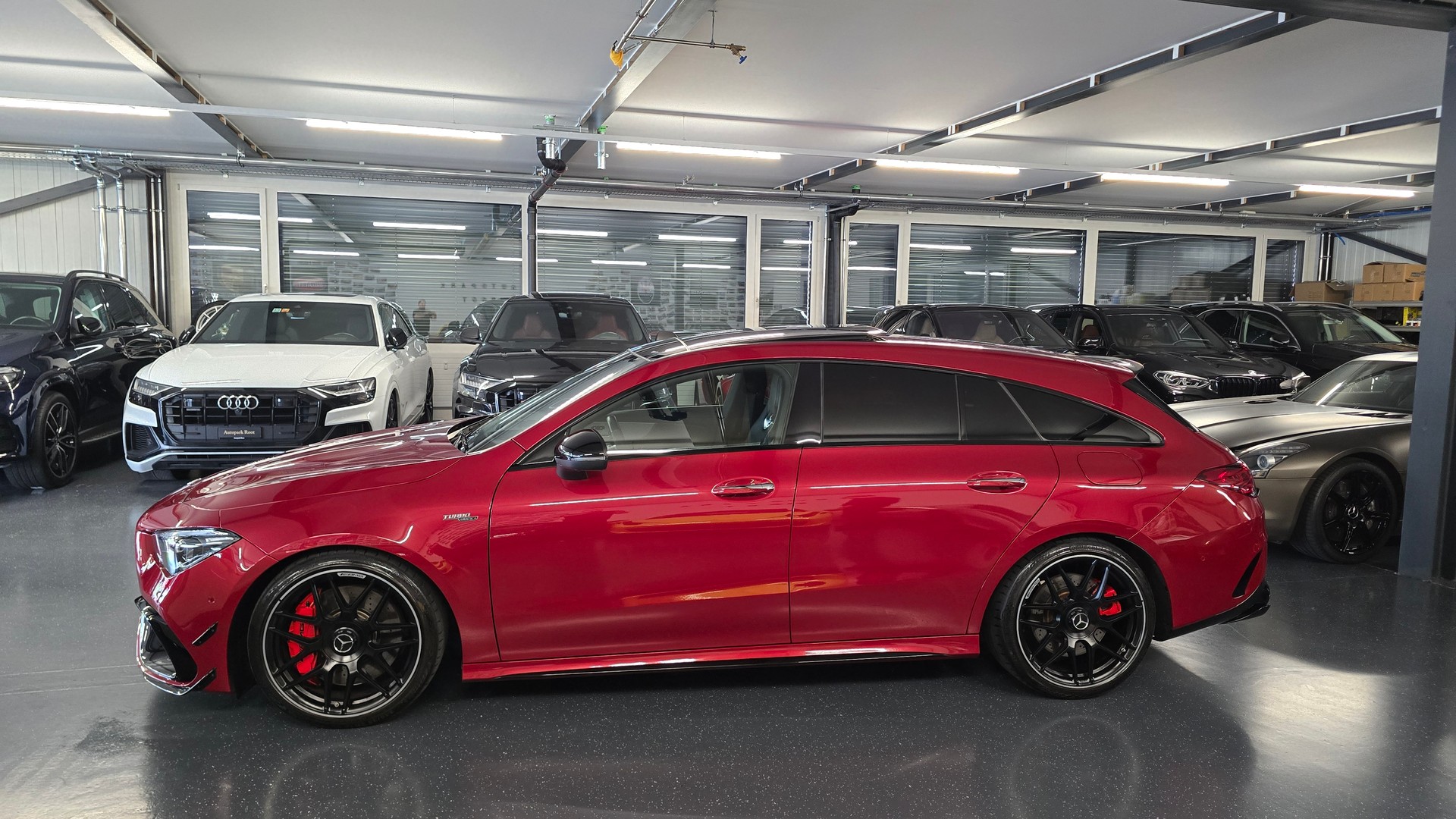 MERCEDES-BENZ CLA Shooting Brake 45 S AMG Performance Aero Paket 4Matic+ 8G-DCT-image-9