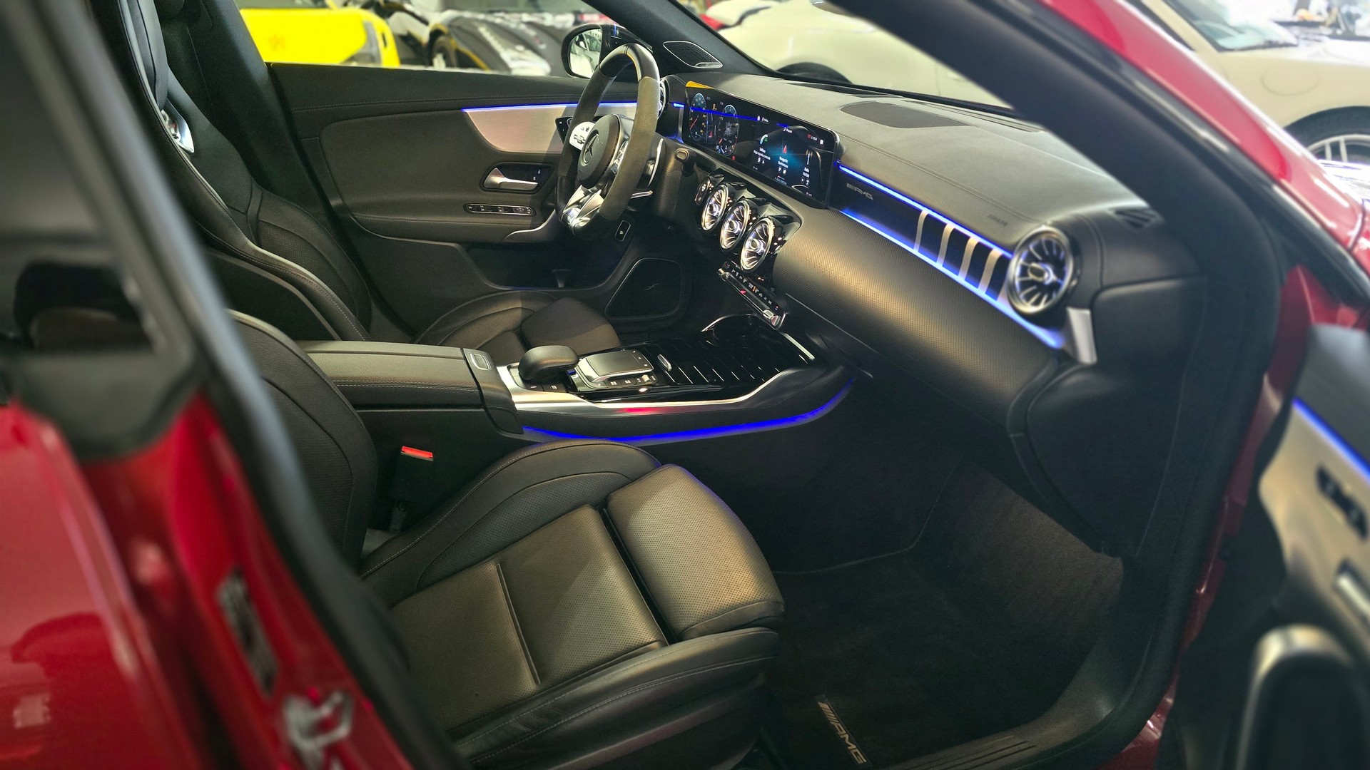 MERCEDES-BENZ CLA Shooting Brake 45 S AMG Performance Aero Paket 4Matic+ 8G-DCT-image-22