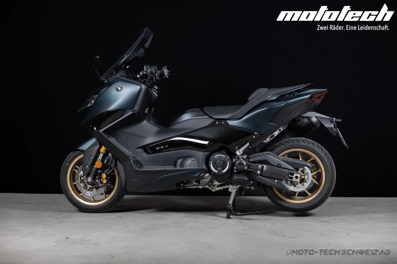 YAMAHA T-MAX Tech-Max XP 560-showroom-element-3