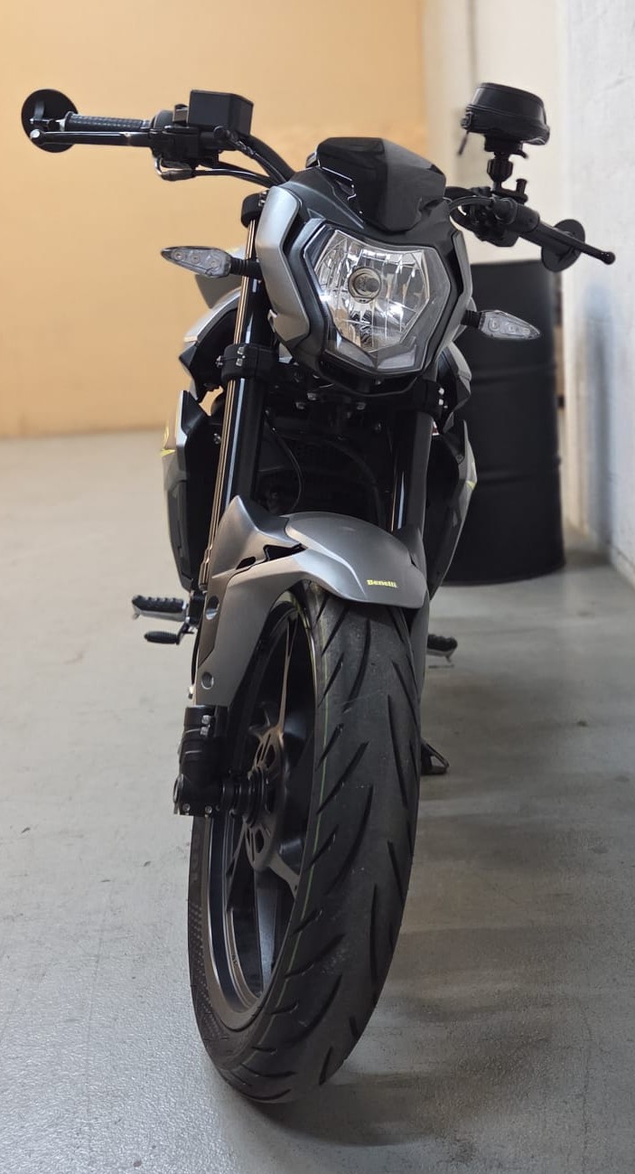 BENELLI BN 125-showroom-element-3