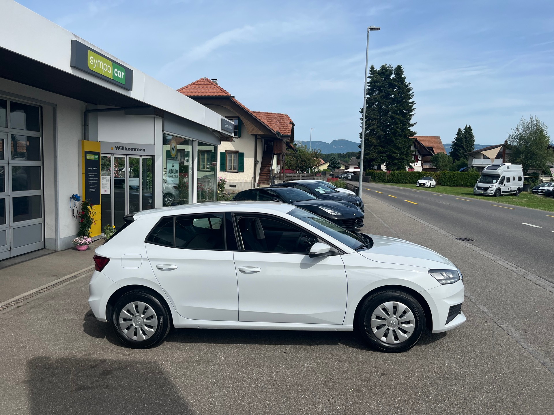 SKODA Fabia 1.0 MPI Active+++MIT 12 MONATEN GARANTIE+++-showroom-element-3