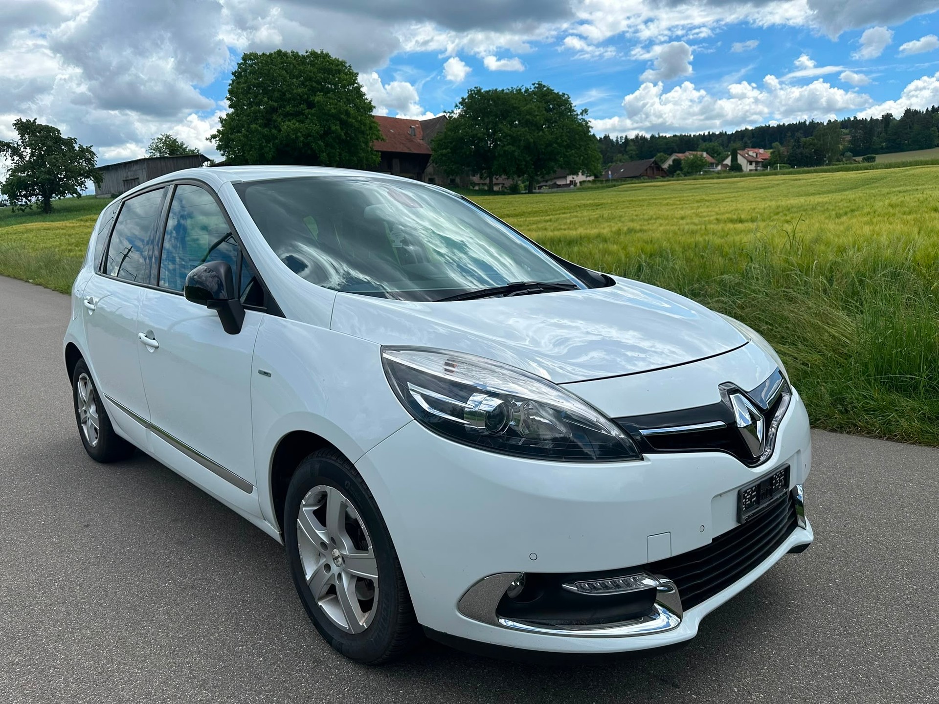 RENAULT Scénic 1.2 16V Turbo Limited-image-2