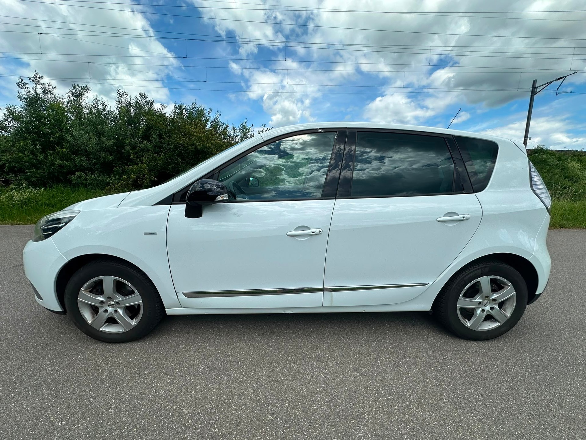 RENAULT Scénic 1.2 16V Turbo Limited-image-5