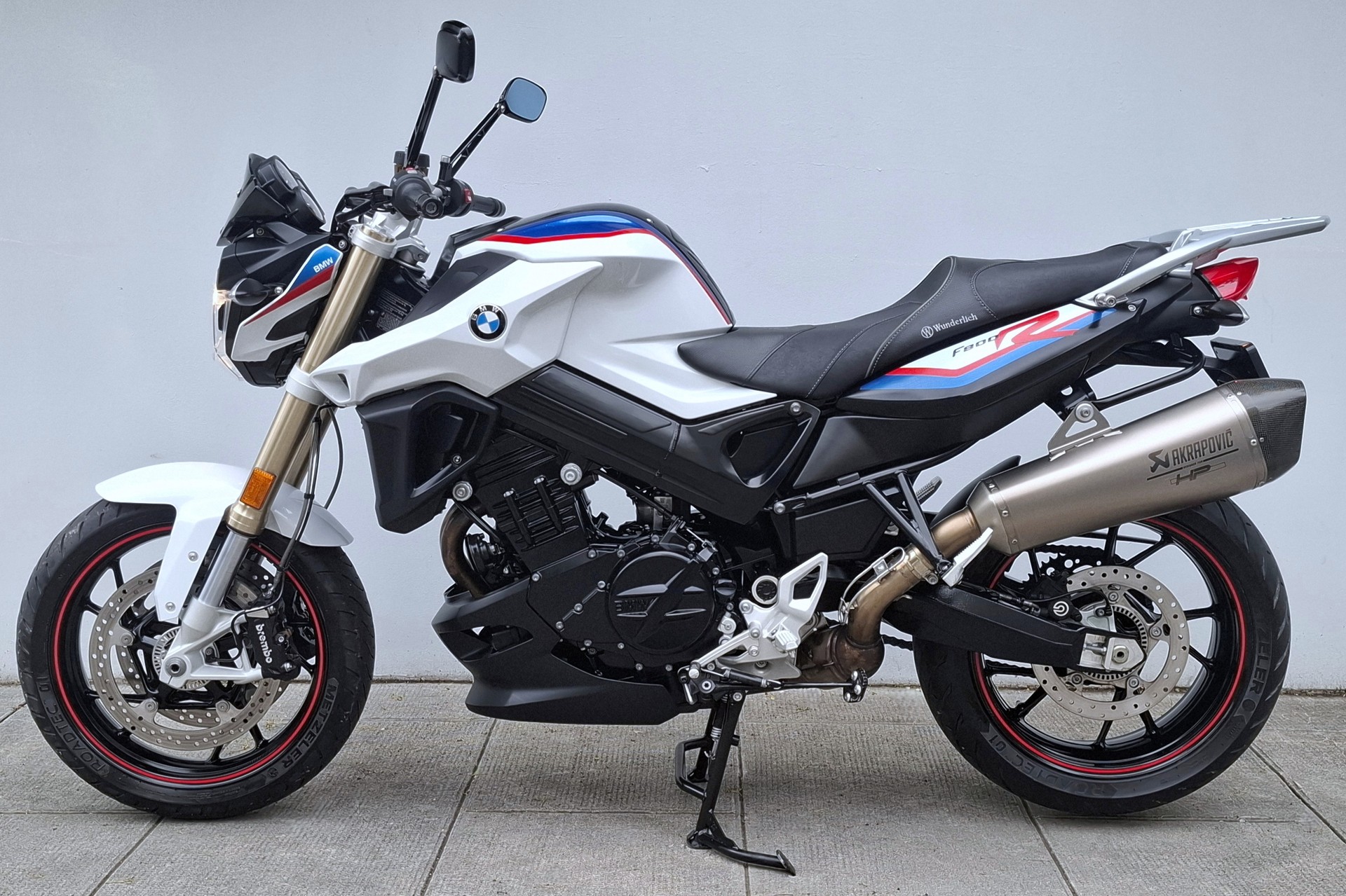 BMW F 800 R ABS (35kW)-showroom-element-2