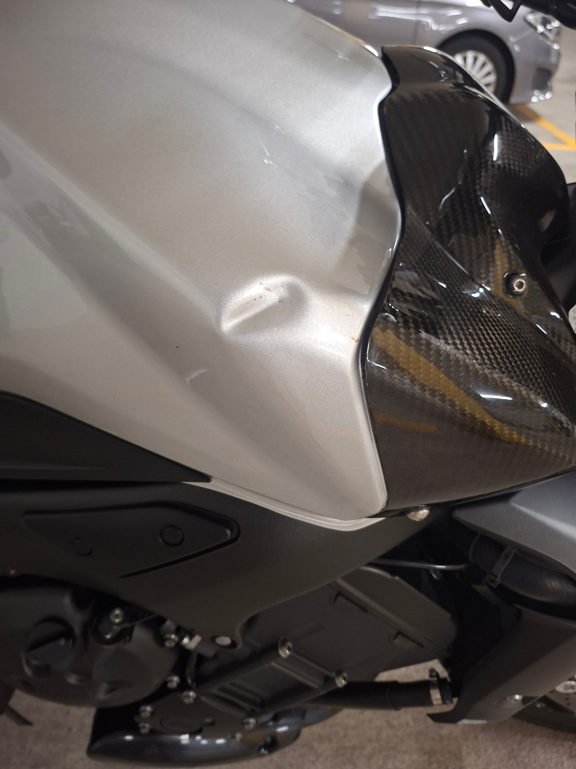 YAMAHA FZ1 N-image-3