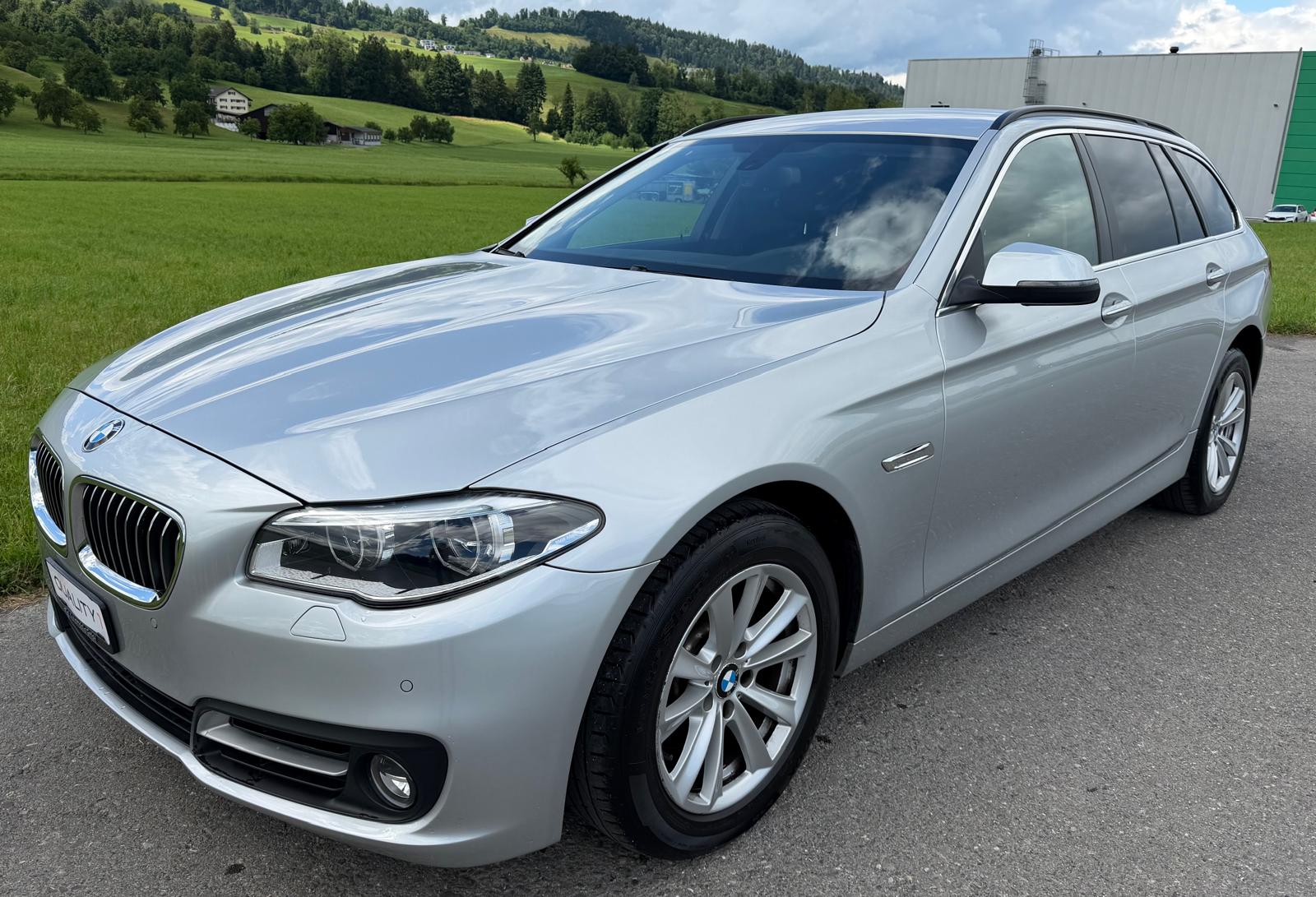 BMW 520d Touring xDrive Steptronic-image-0
