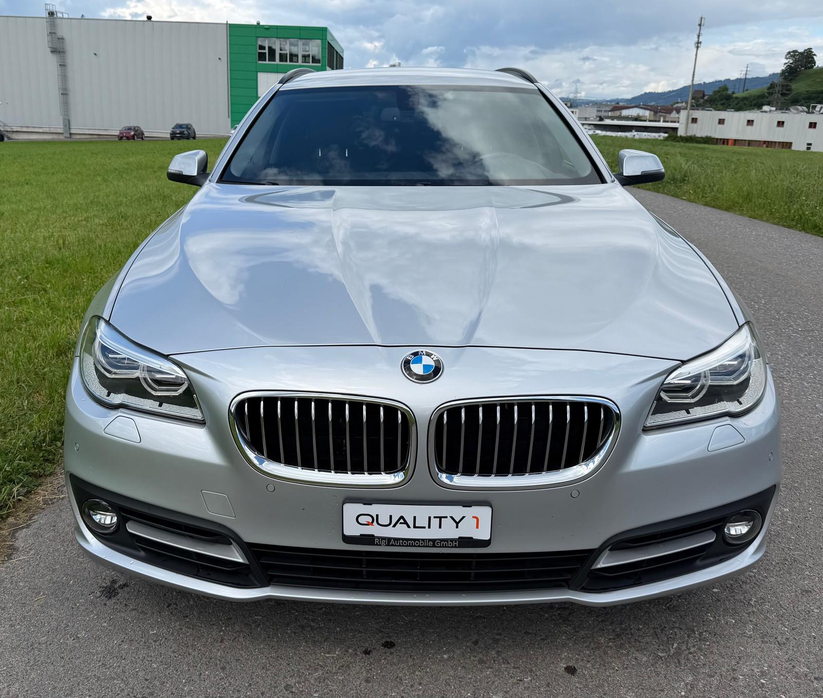 BMW 520d Touring xDrive Steptronic-image-6