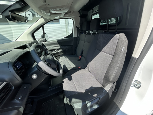 TOYOTA Proace City Van 1.5D ActM-image-6