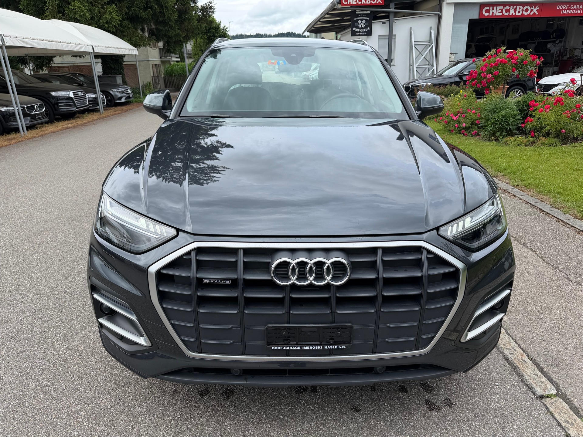 AUDI Q5 40 TDI advanced quattro S-tronic-image-2