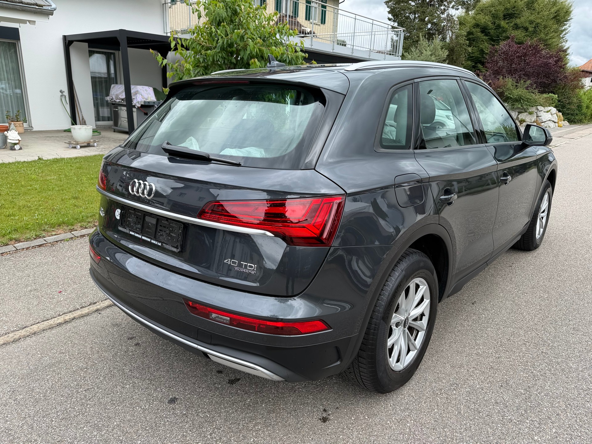 AUDI Q5 40 TDI advanced quattro S-tronic-image-5