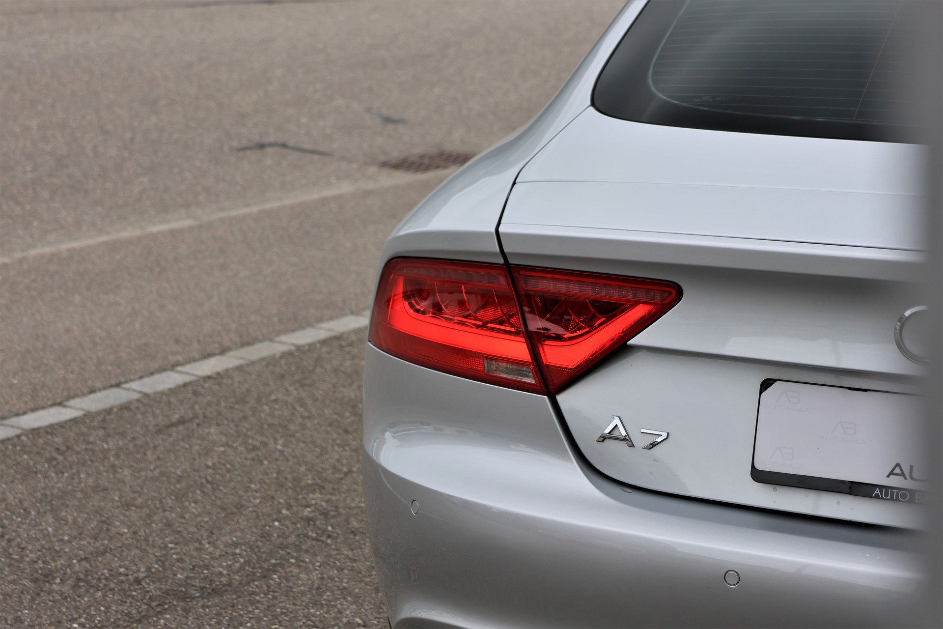 AUDI A7 Sportback 3.0 TDI quattro S-tronic-image-5