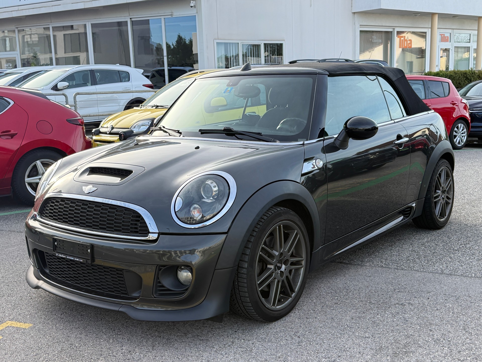 MINI Cooper S Cabriolet-image-4