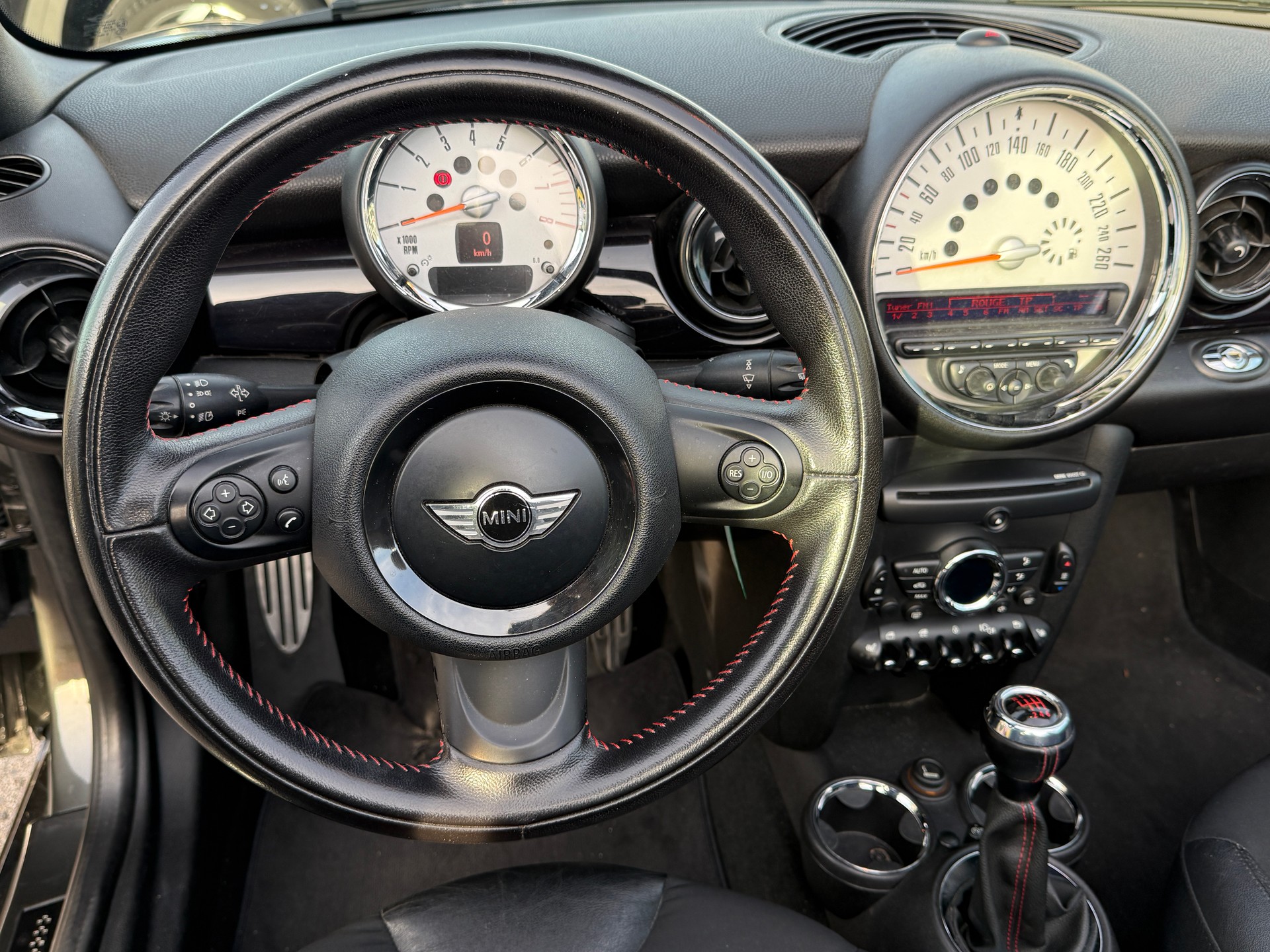 MINI Cooper S Cabriolet-image-20