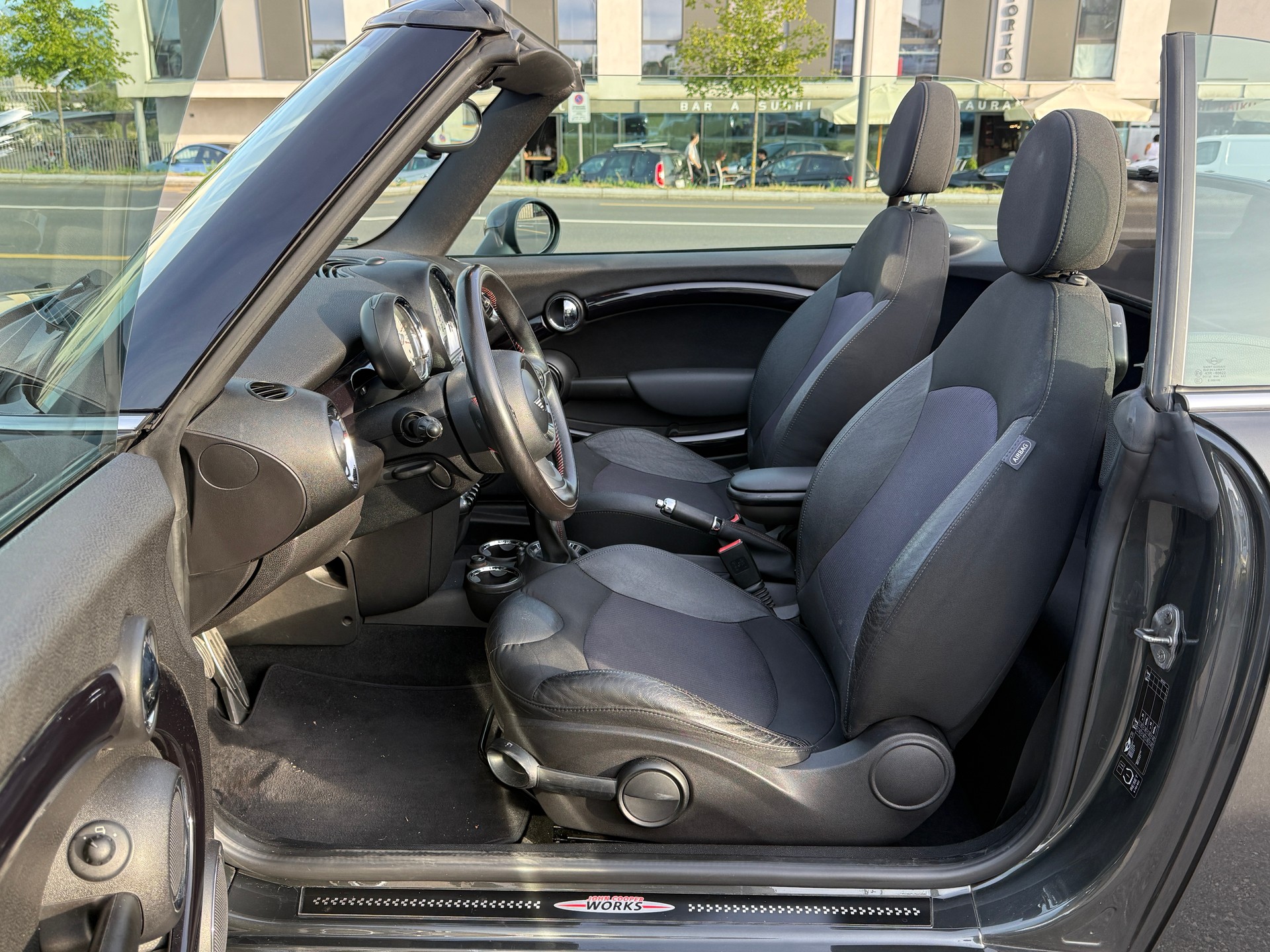 MINI Cooper S Cabriolet-image-25