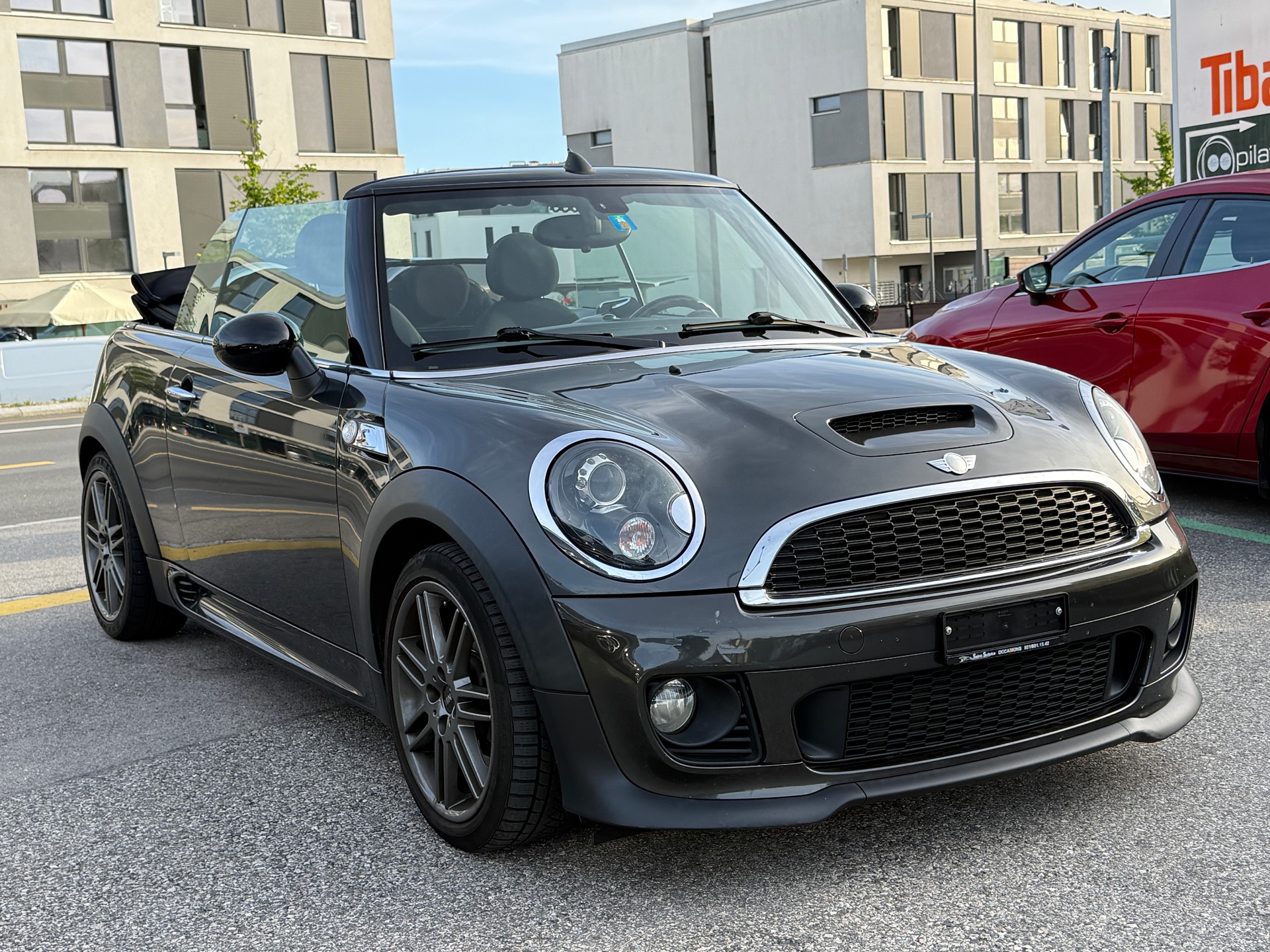 MINI Cooper S Cabriolet-image-17