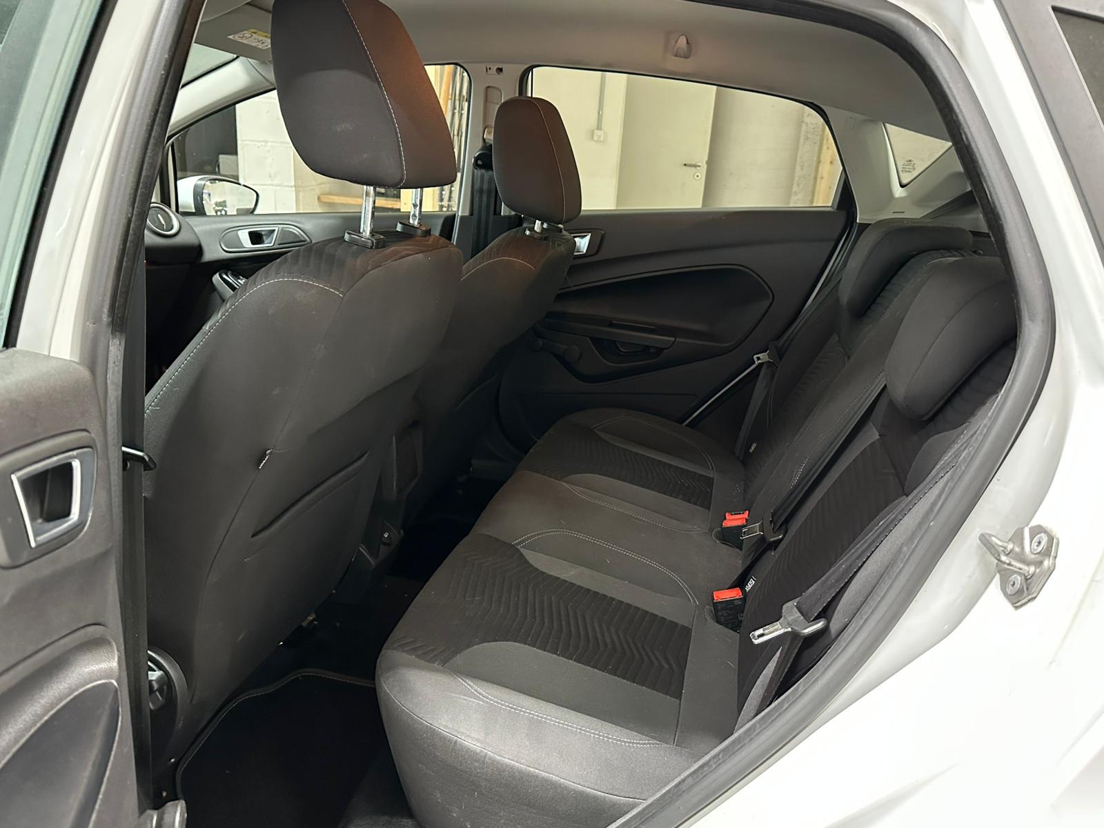 FORD Fiesta 1.0 SCTi Titanium X PowerShift-image-6