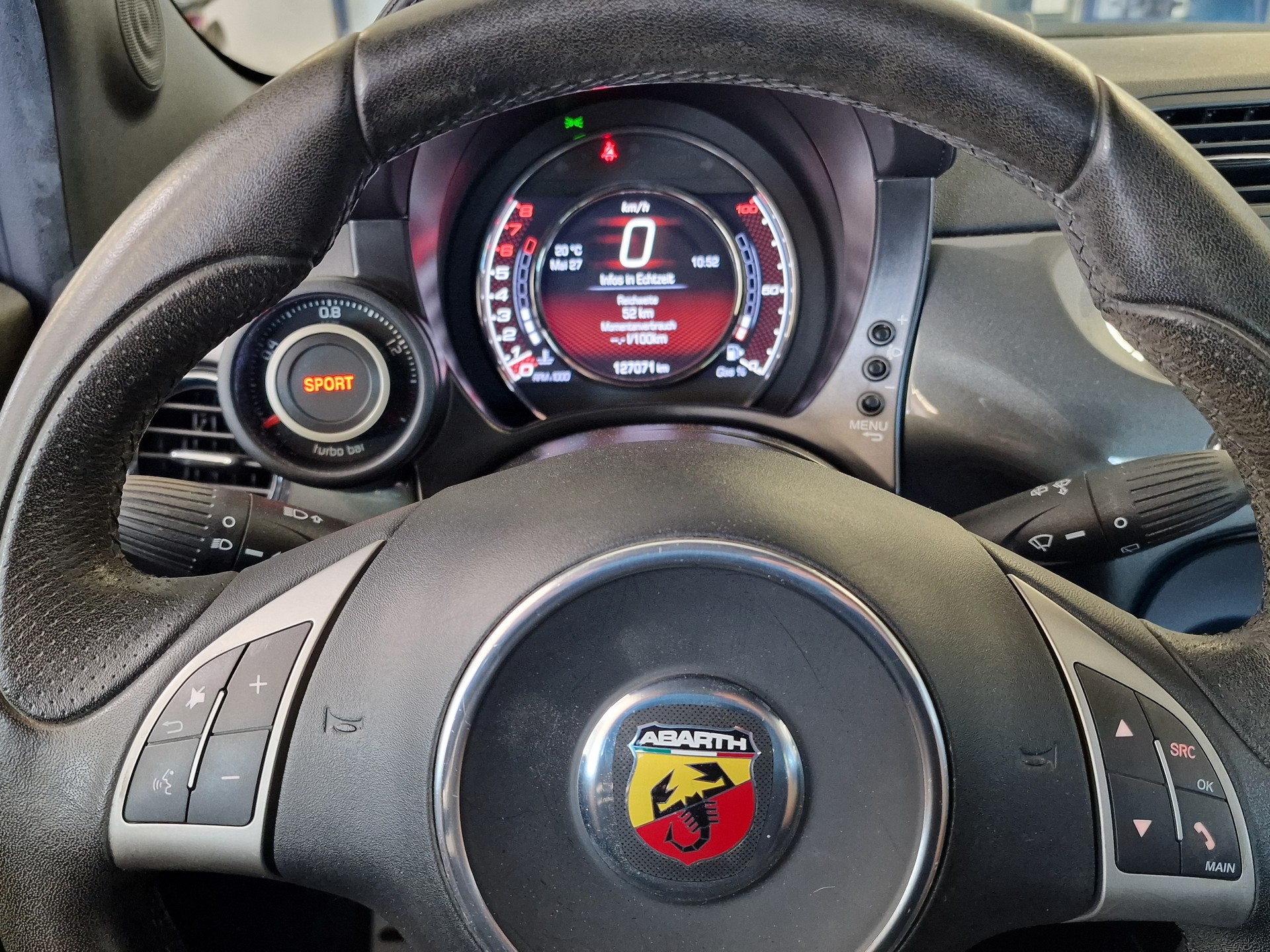 FIAT 595 1.4 16V Turbo Abarth Turismo-image-8