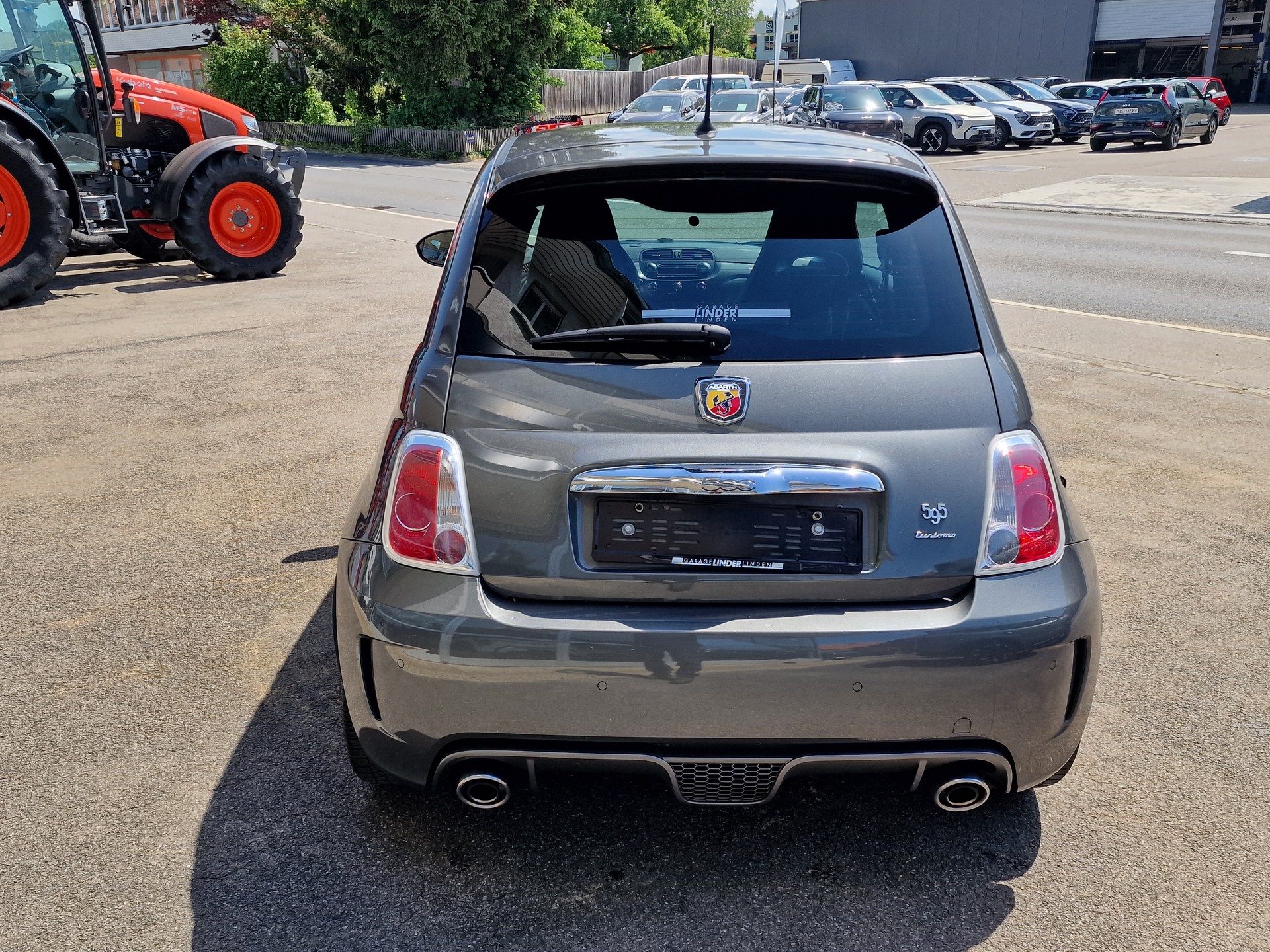 FIAT 595 1.4 16V Turbo Abarth Turismo-image-2
