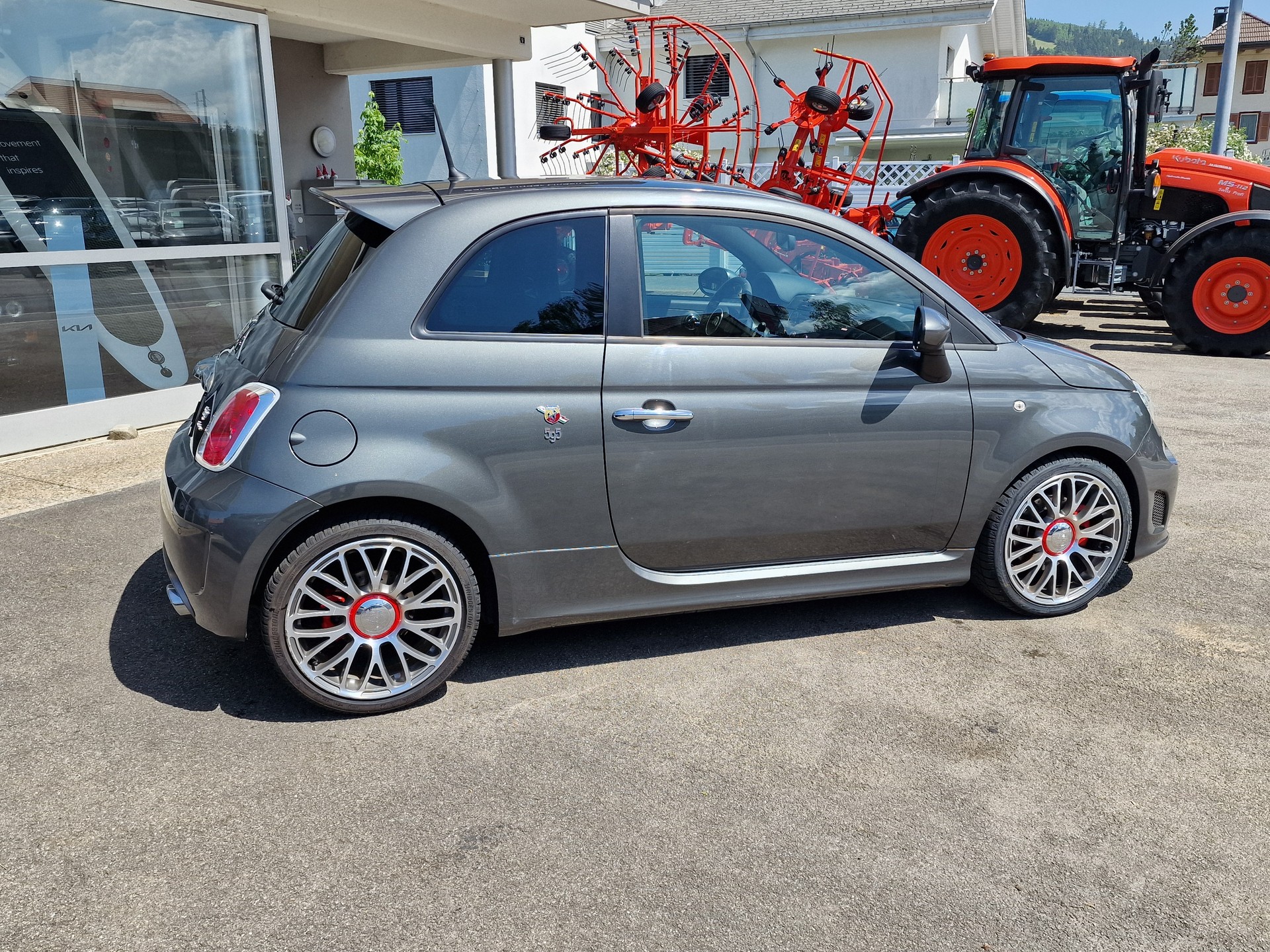 FIAT 595 1.4 16V Turbo Abarth Turismo-image-1
