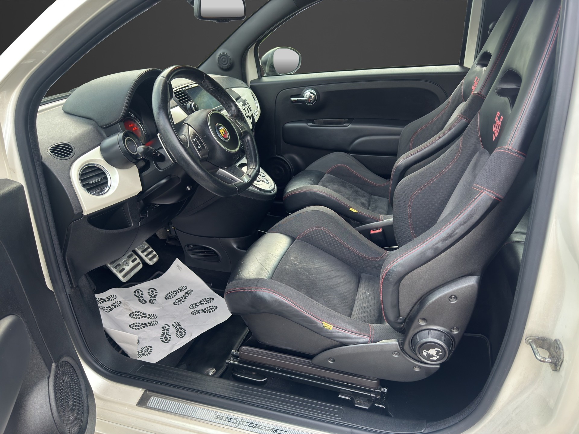 FIAT 595C 1.4 16V Turbo Abarth Competizione Dualogic-image-12