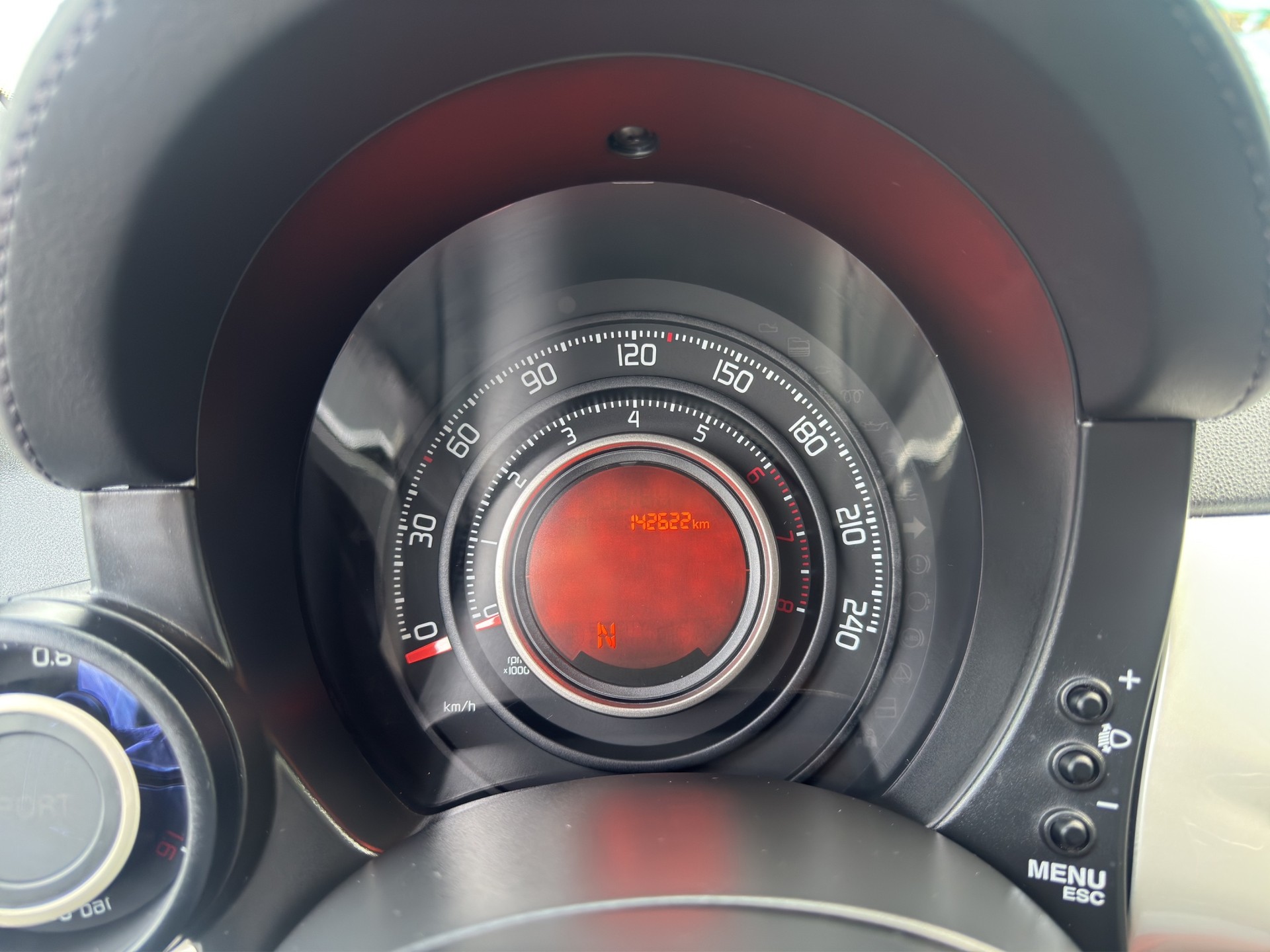 FIAT 595C 1.4 16V Turbo Abarth Competizione Dualogic-image-9