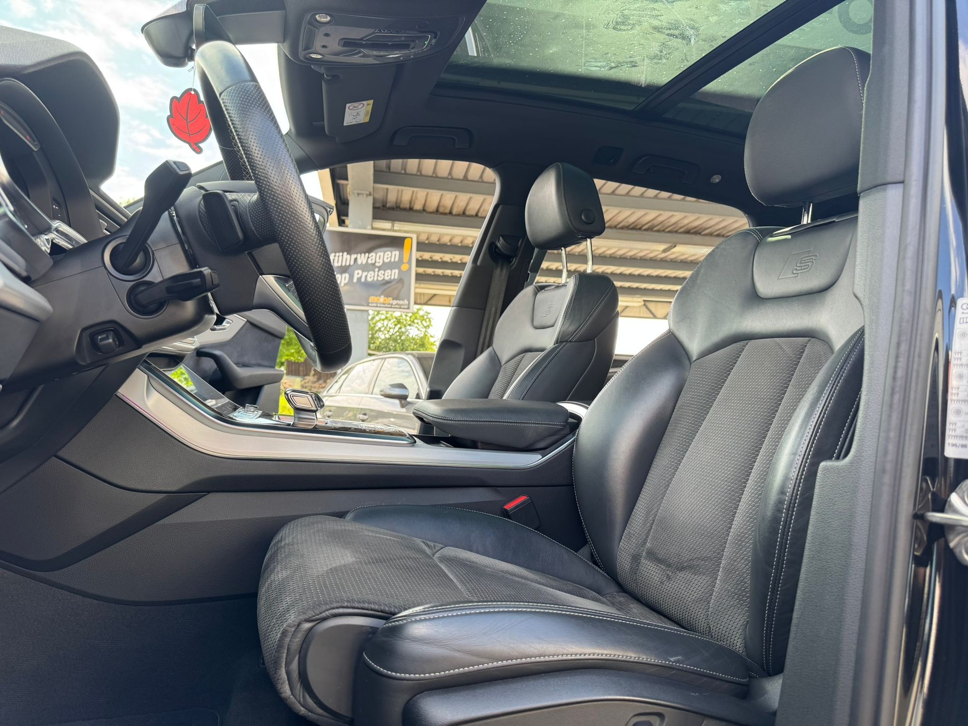 AUDI Q7 50 TDI quattro S Line tiptronic-image-14