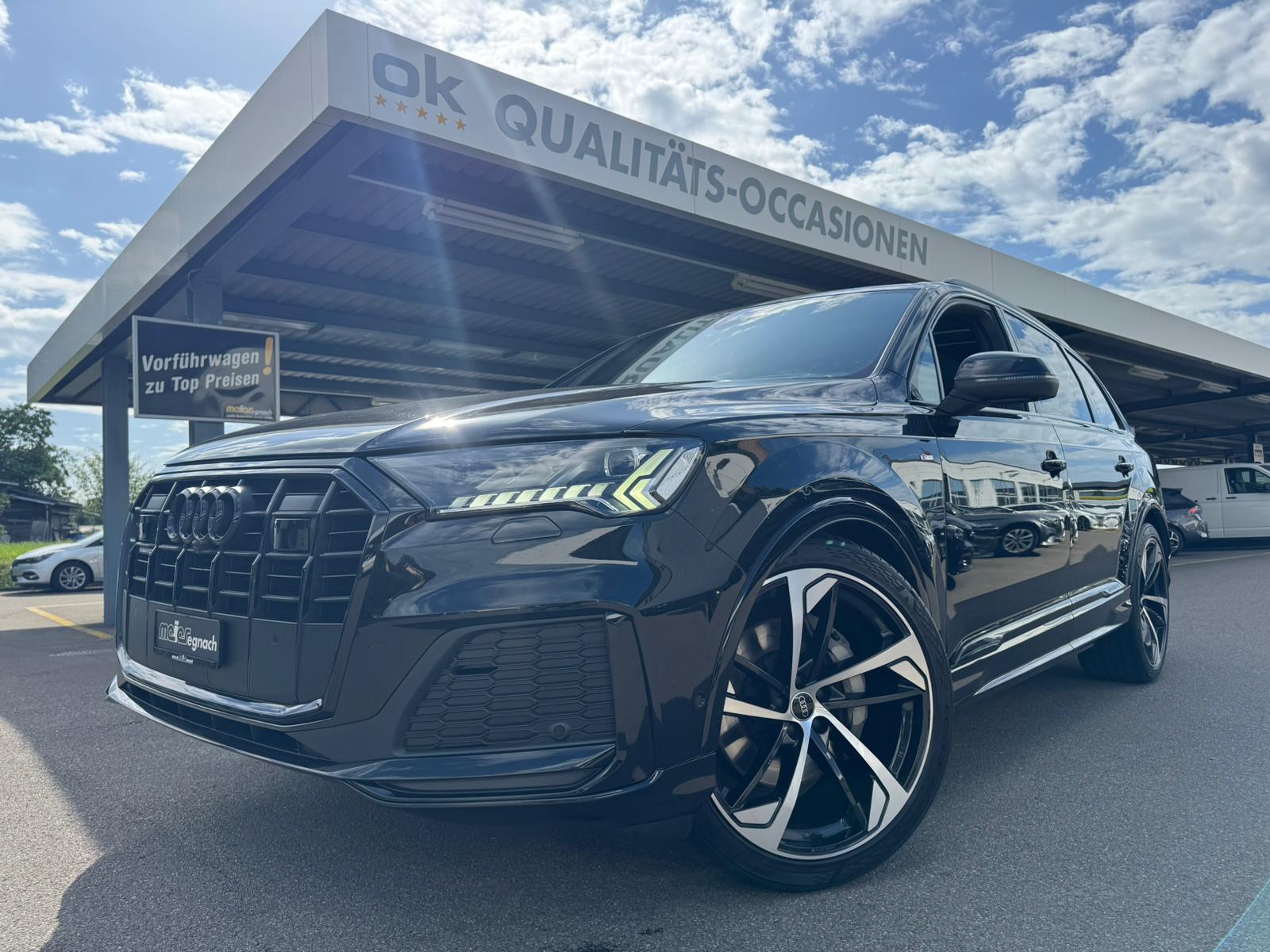 AUDI Q7 50 TDI quattro S Line tiptronic-image-0