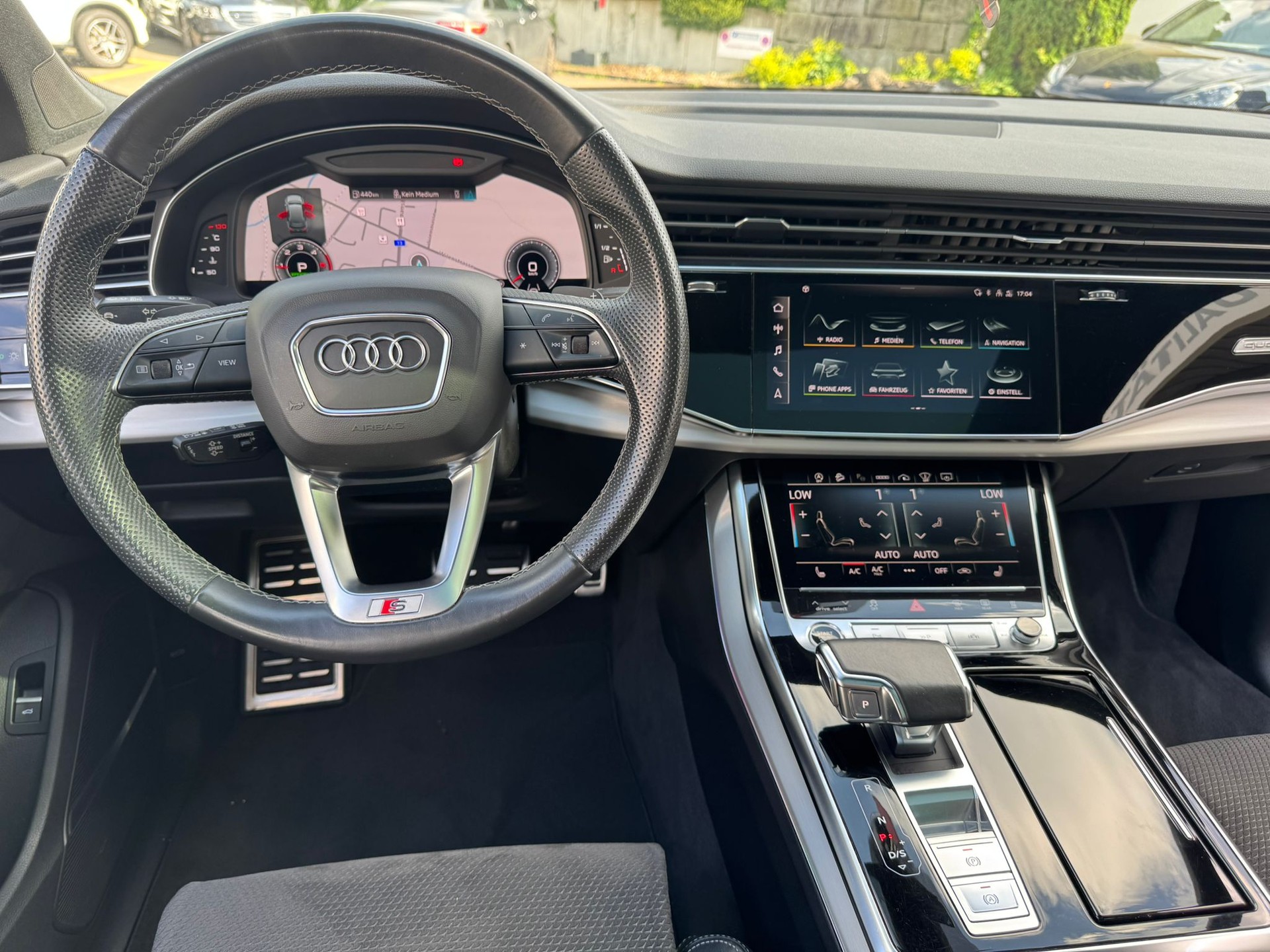 AUDI Q7 50 TDI quattro S Line tiptronic-image-11