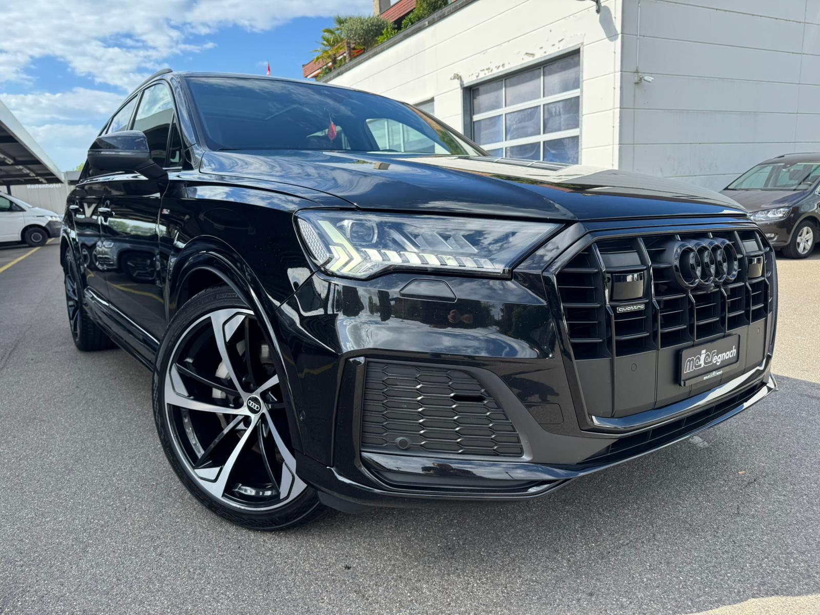 AUDI Q7 50 TDI quattro S Line tiptronic-image-2