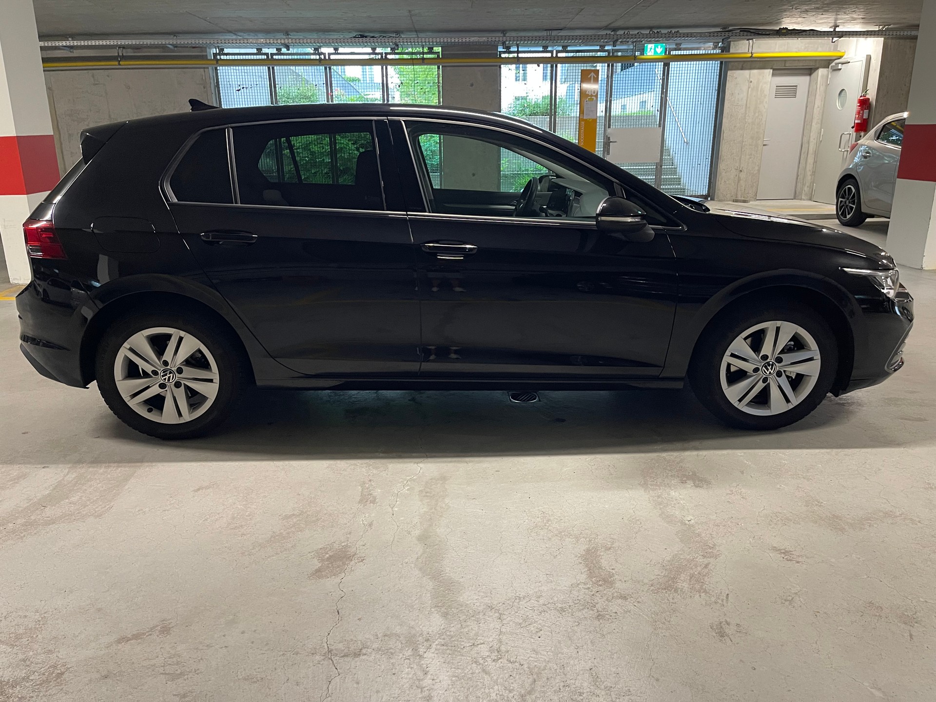 VW Golf 1.5 e TSI ACT Life DSG-image-5
