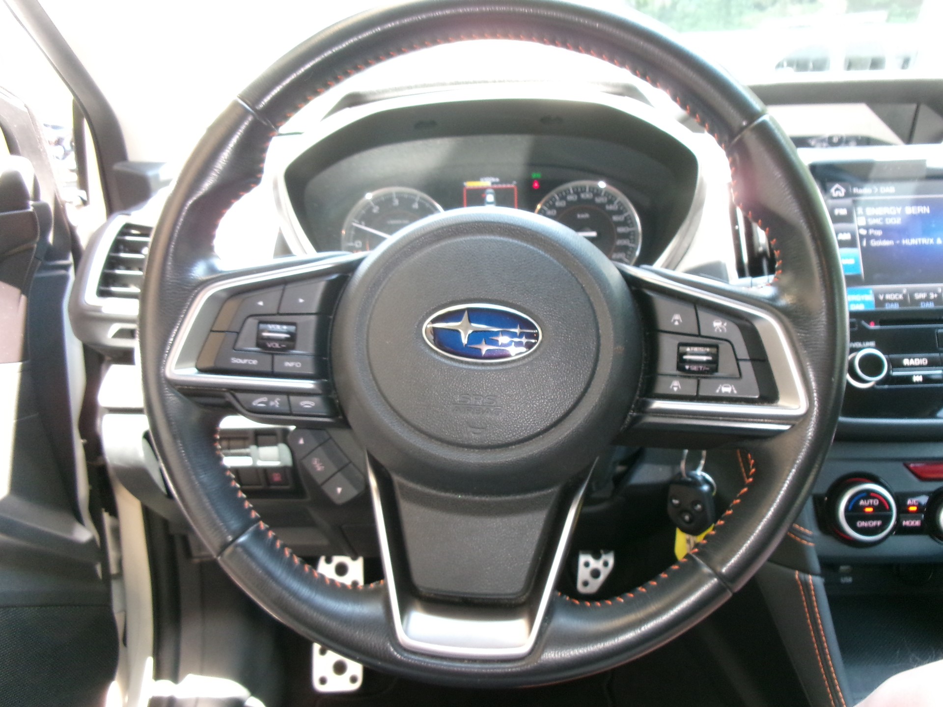 SUBARU XV 2.0 Swiss AWD Lineartronic-image-12