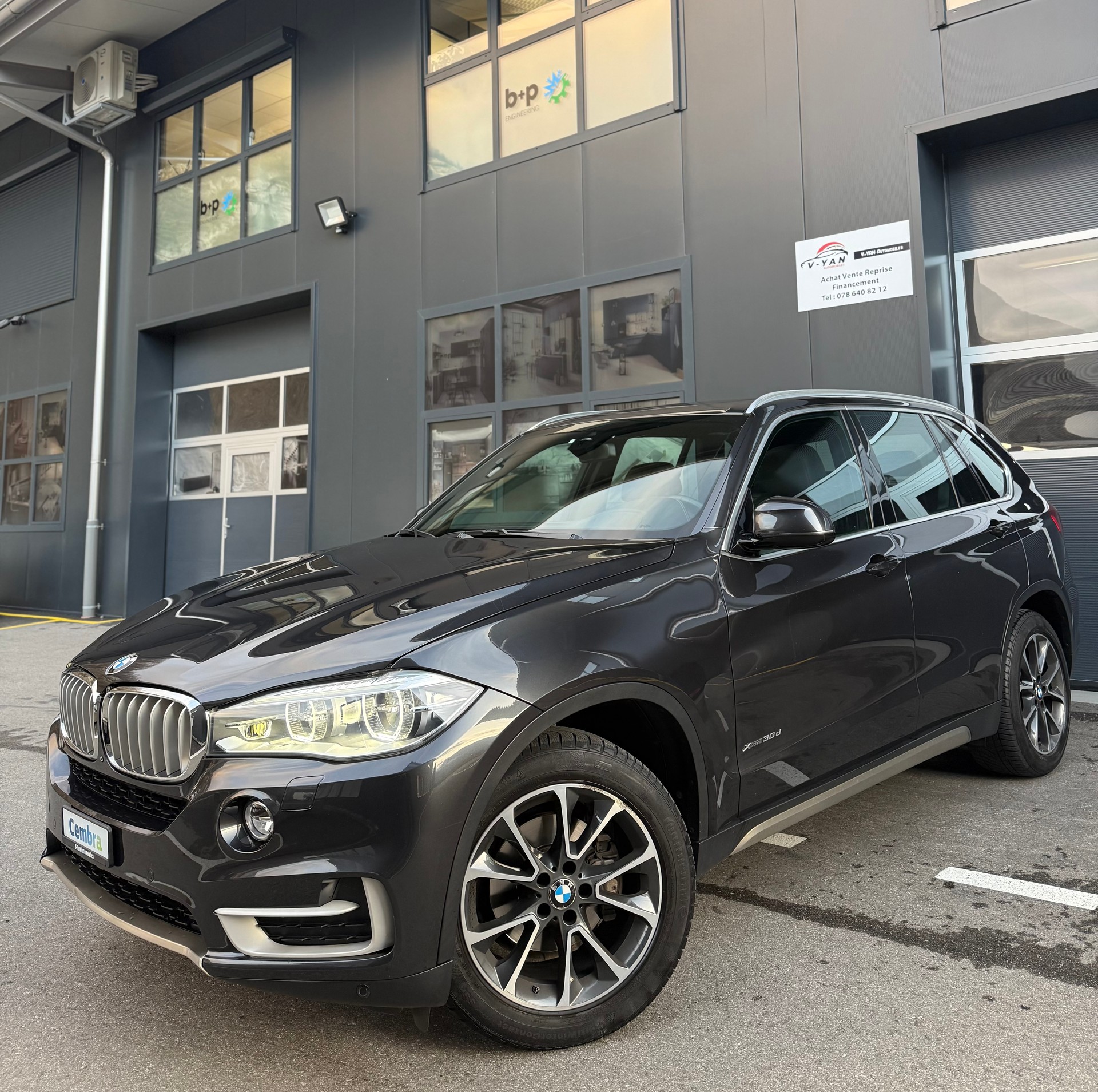 BMW X5 xDrive 30d Steptronic-image-0