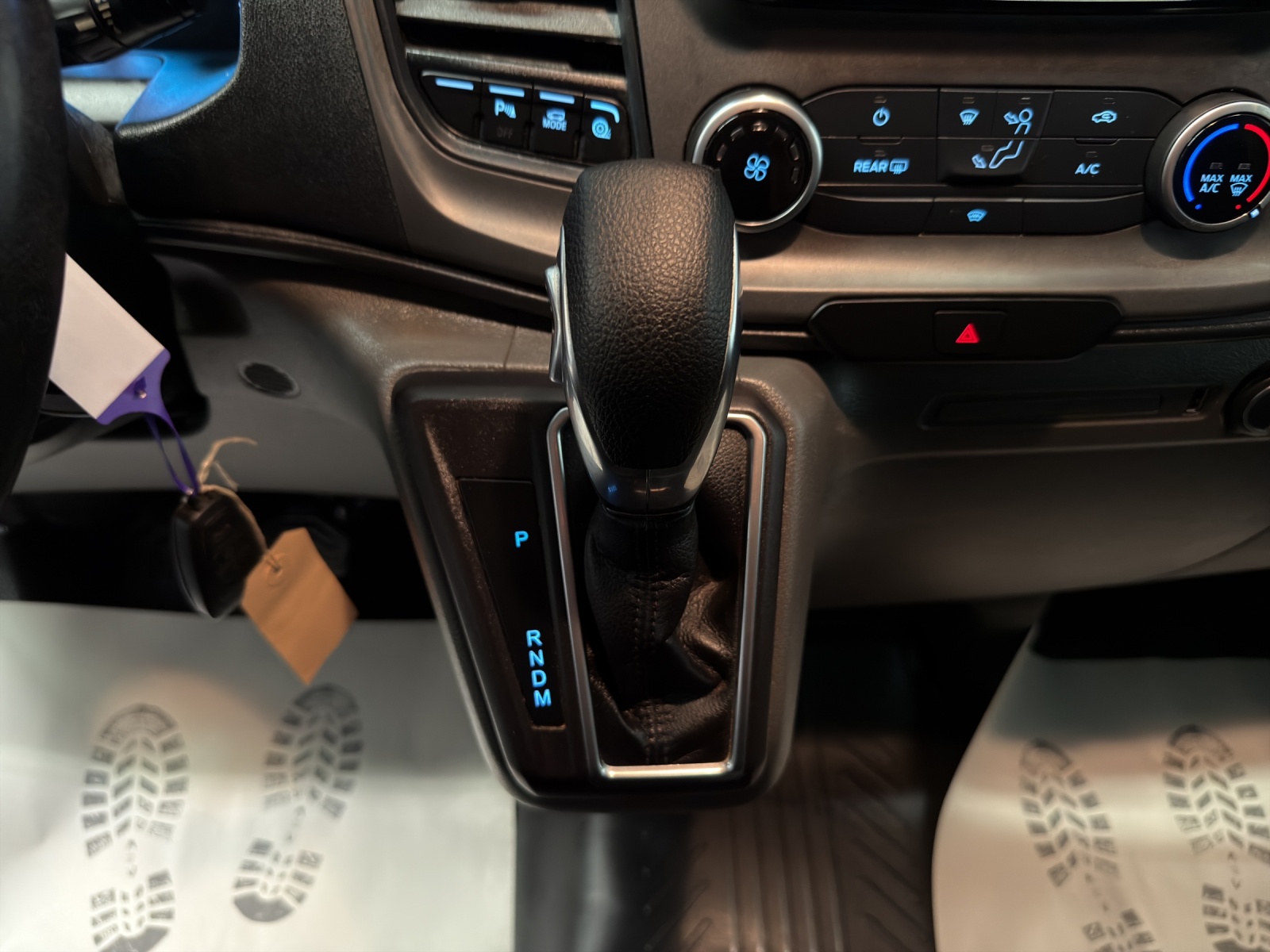 FORD Transit Custom Van 280 L1H1 Trend Automat-image-11