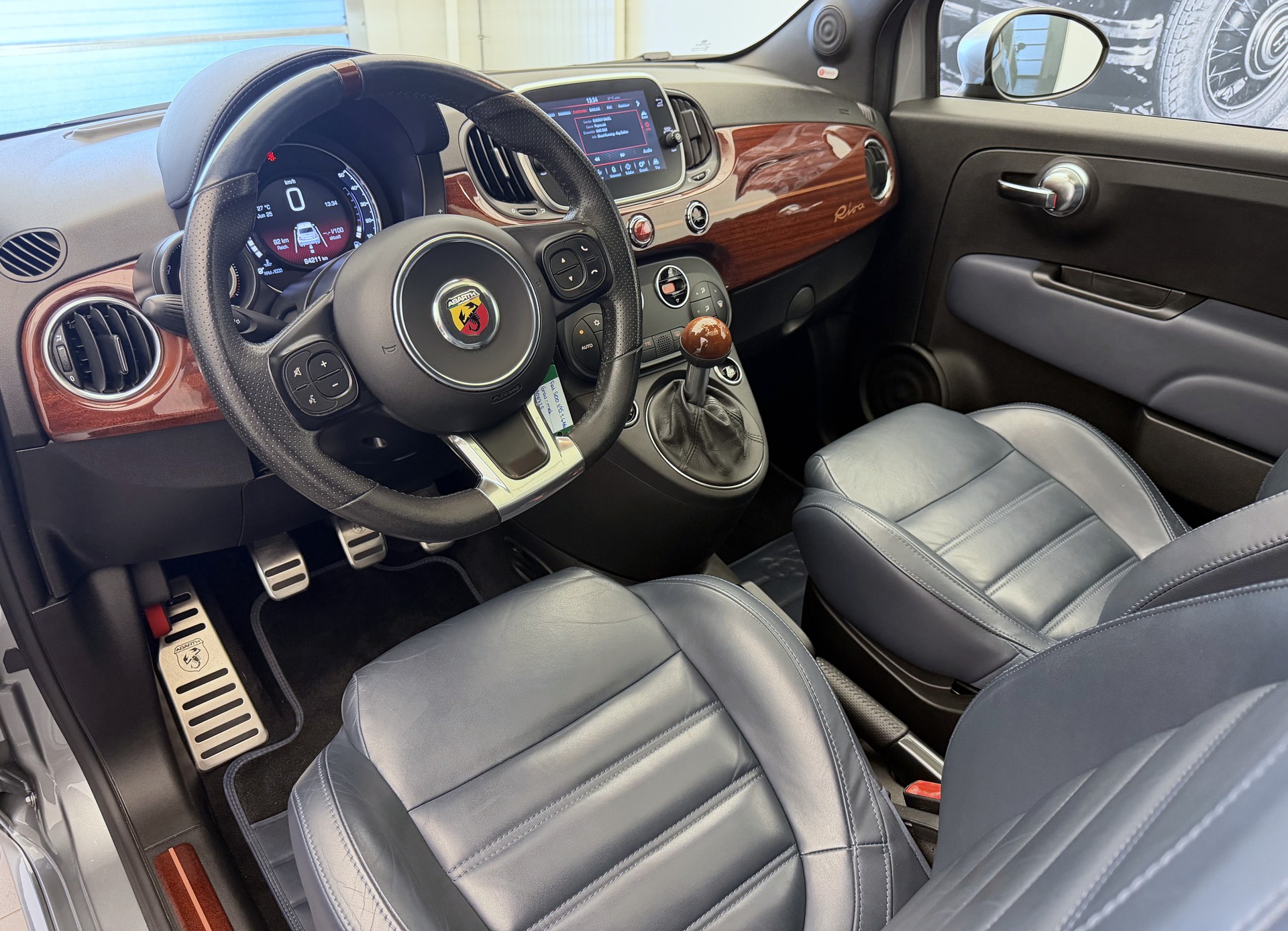 FIAT 695 1.4 16V Turbo Abarth Rivale-image-6