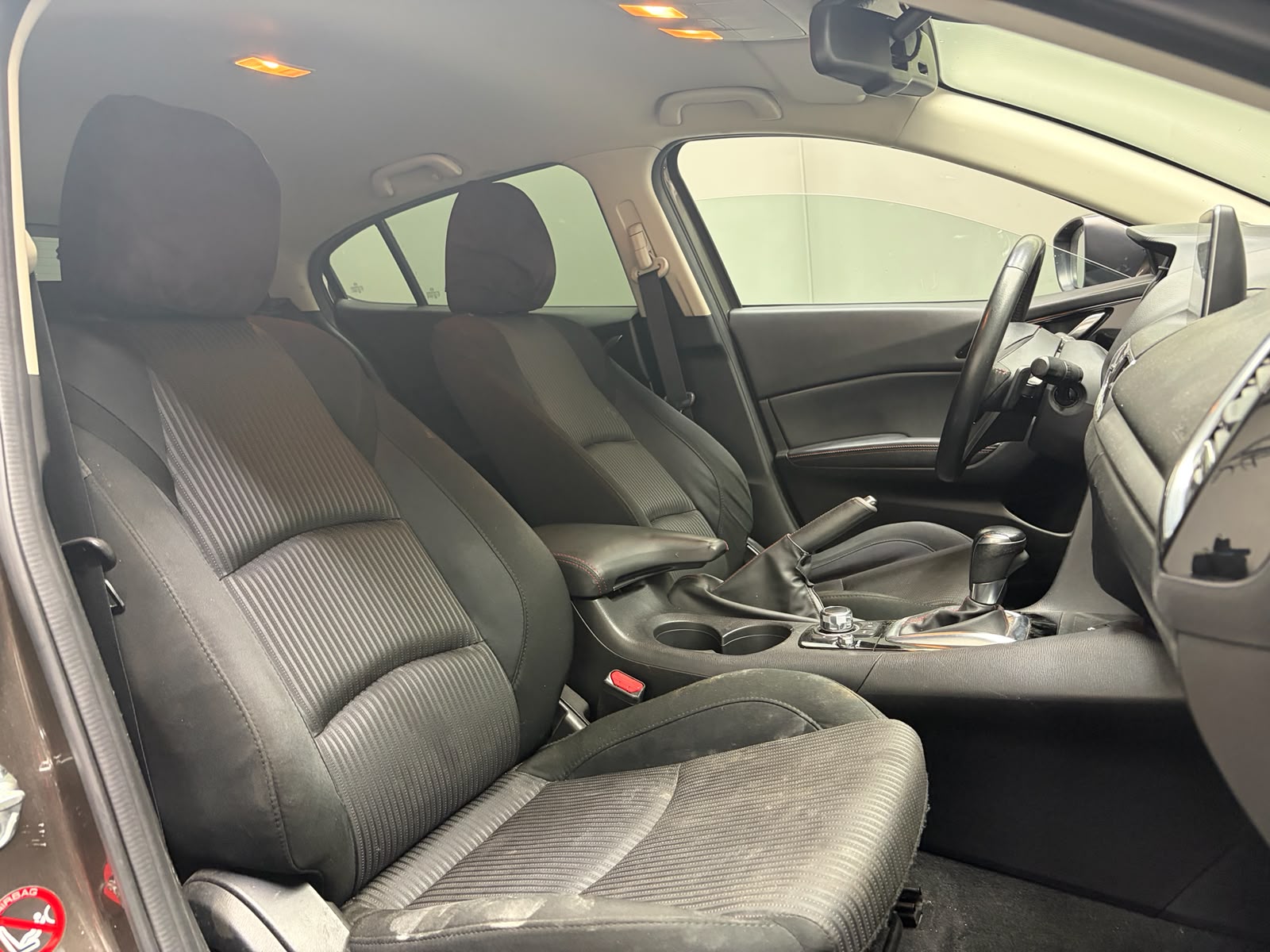 MAZDA 3 2.2 16V CD Ambition Plus Activematic-image-11