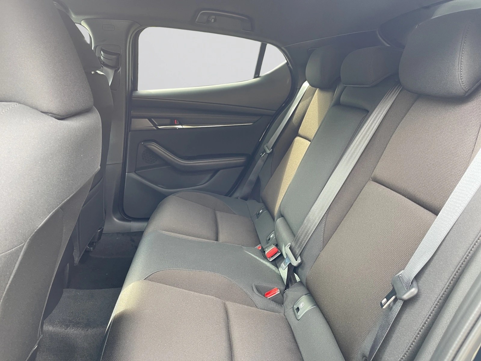 MAZDA 3 Hatchback SKYACTIV-X M Hybrid 186 Homura Automat-image-12