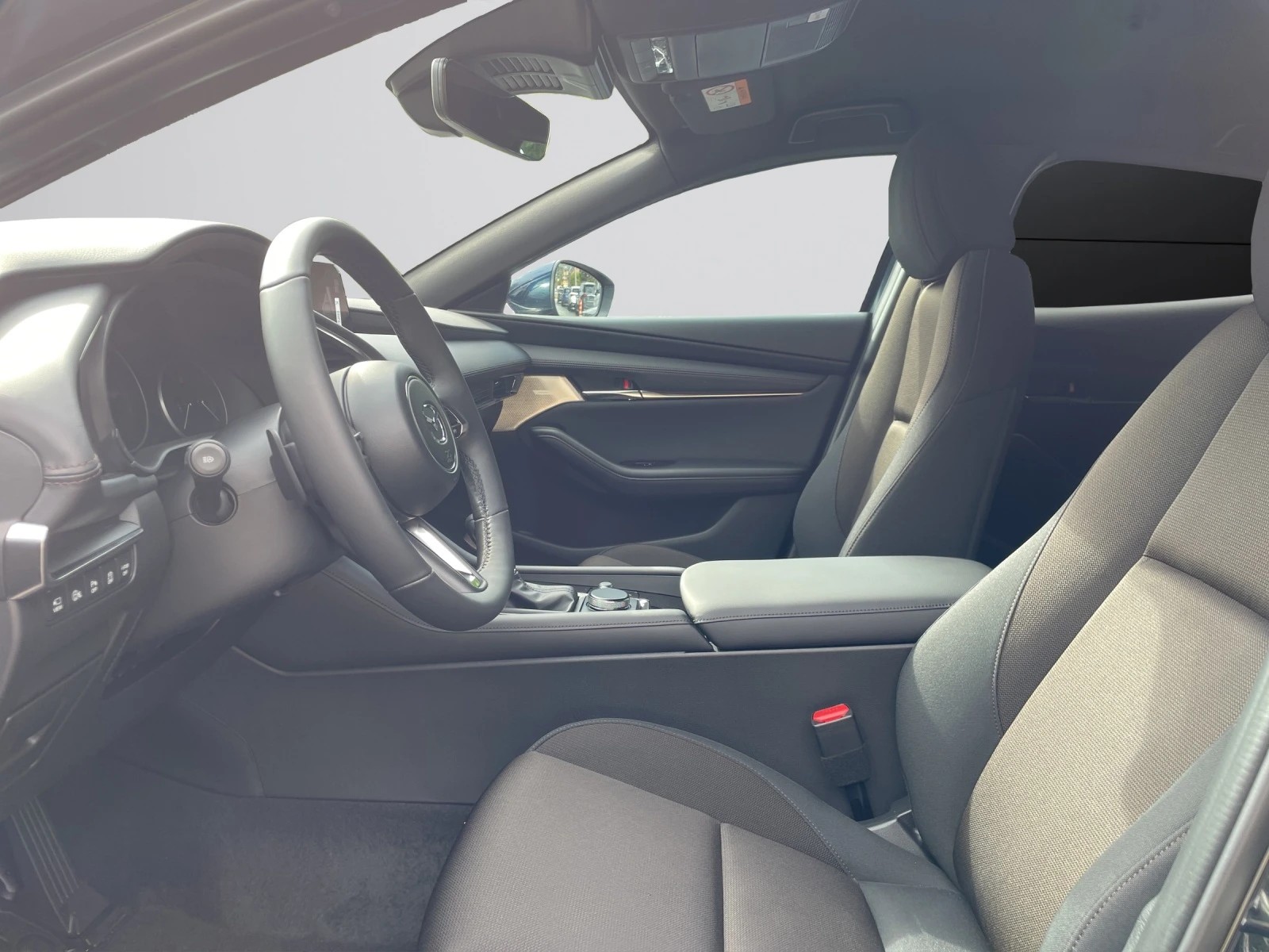 MAZDA 3 Hatchback SKYACTIV-X M Hybrid 186 Homura Automat-image-11