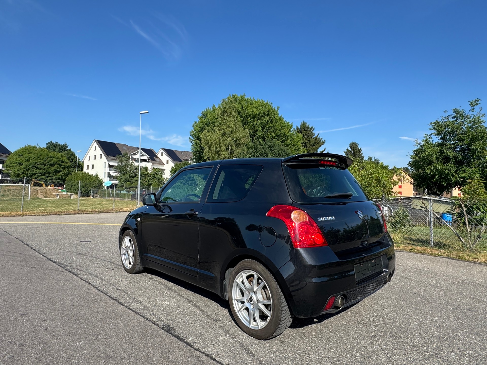 SUZUKI Swift 1.6i 16V Sport-image-4