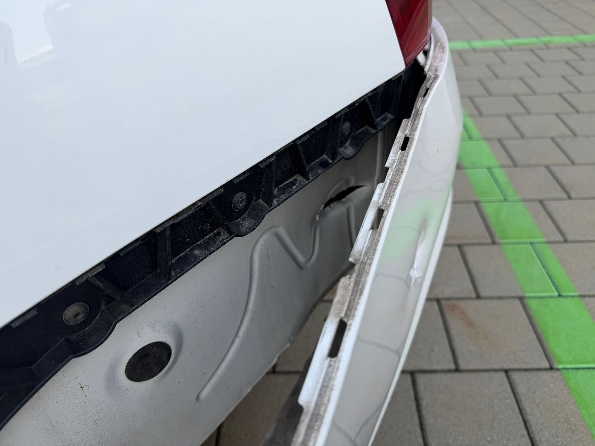 SKODA Octavia Combi 2.0 TSI RS DSG-image-7