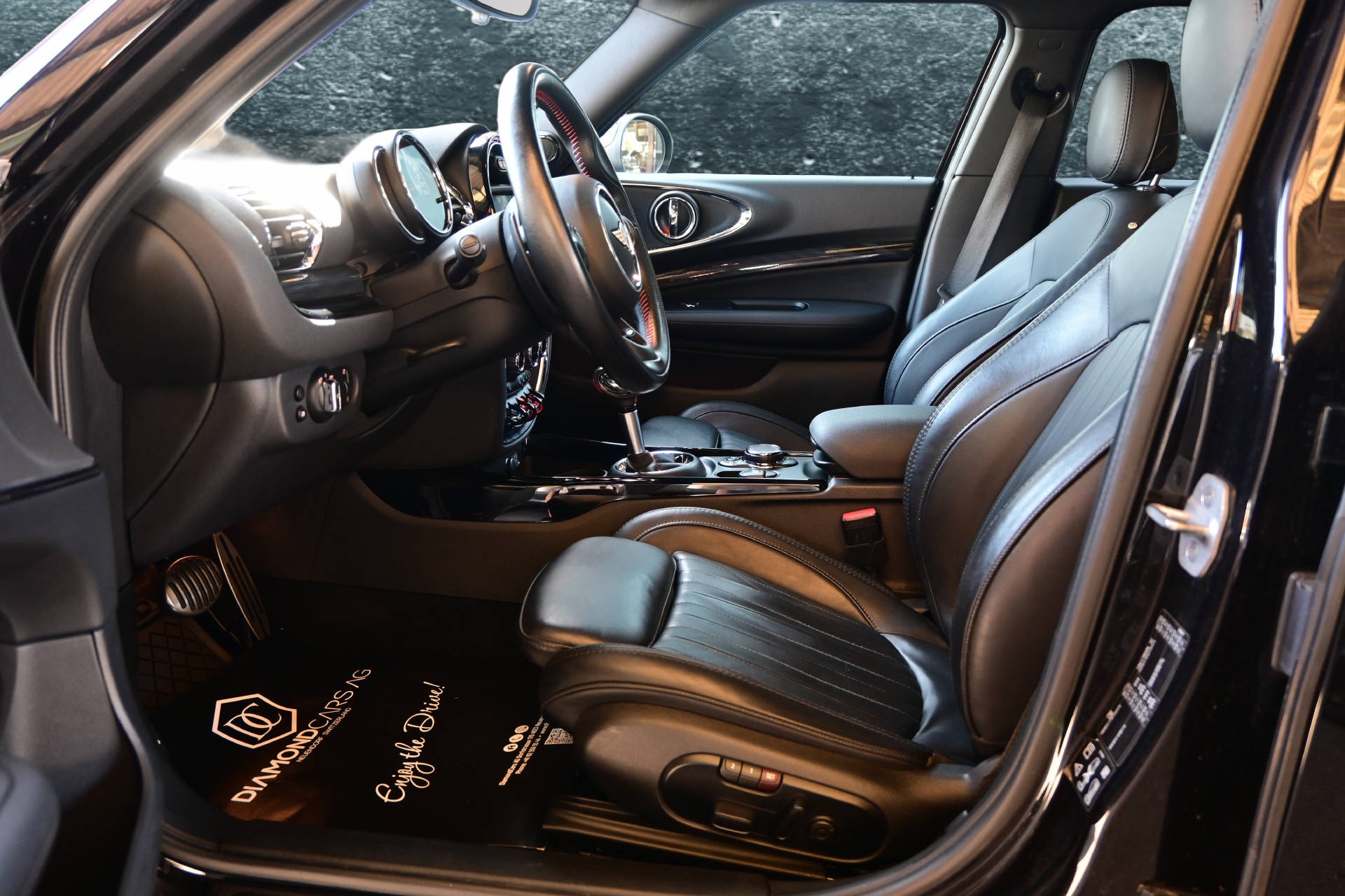 MINI Clubman F54 2.0i John Cooper Works ALL4-image-13