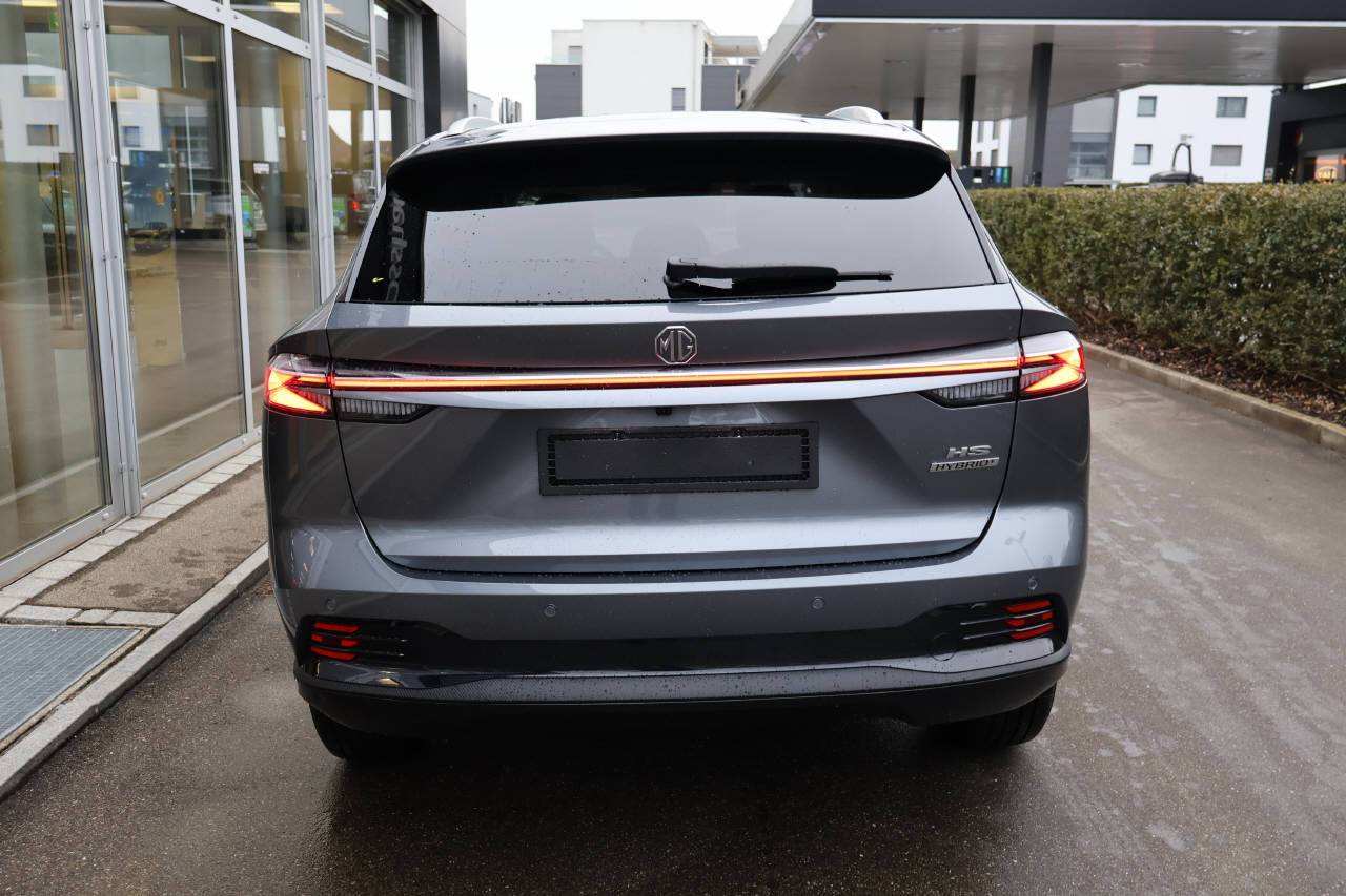 MG HS 1.5 Hybrid Luxury-image-4