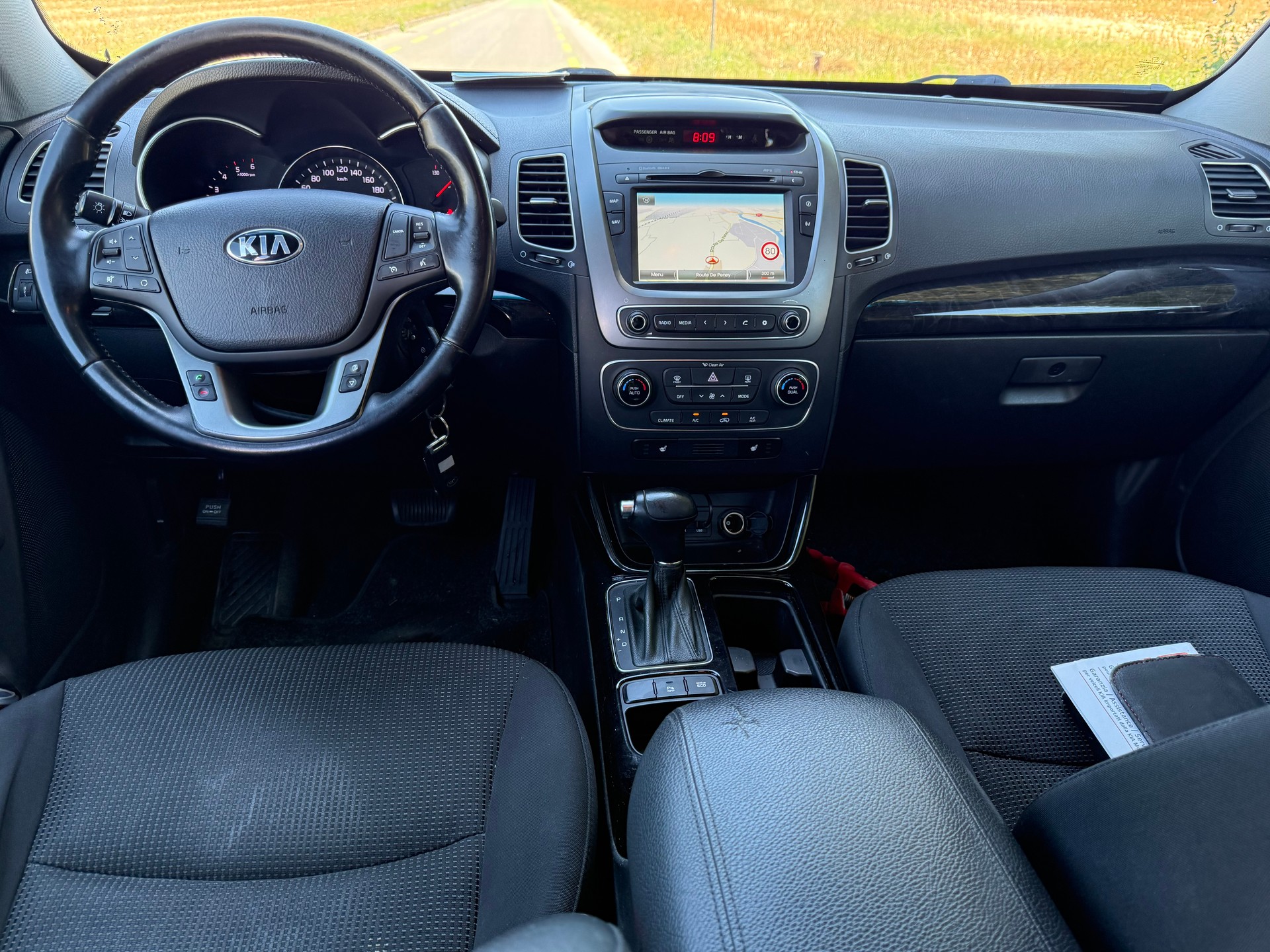 KIA Sorento 2.2 CRDI Style Automatic-image-8