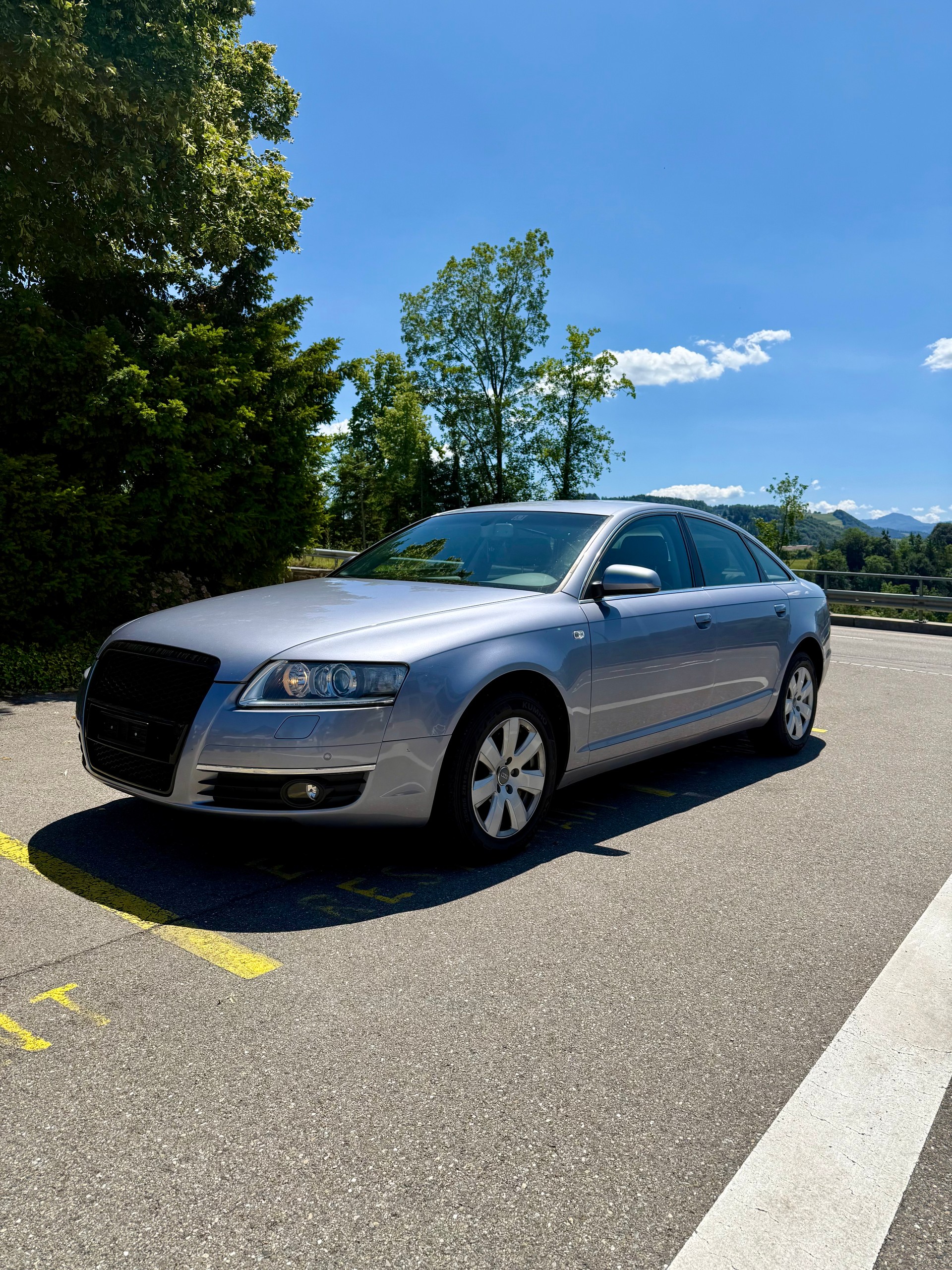 AUDI A6 Limousine 3.2 V6 FSI quattro-image-1