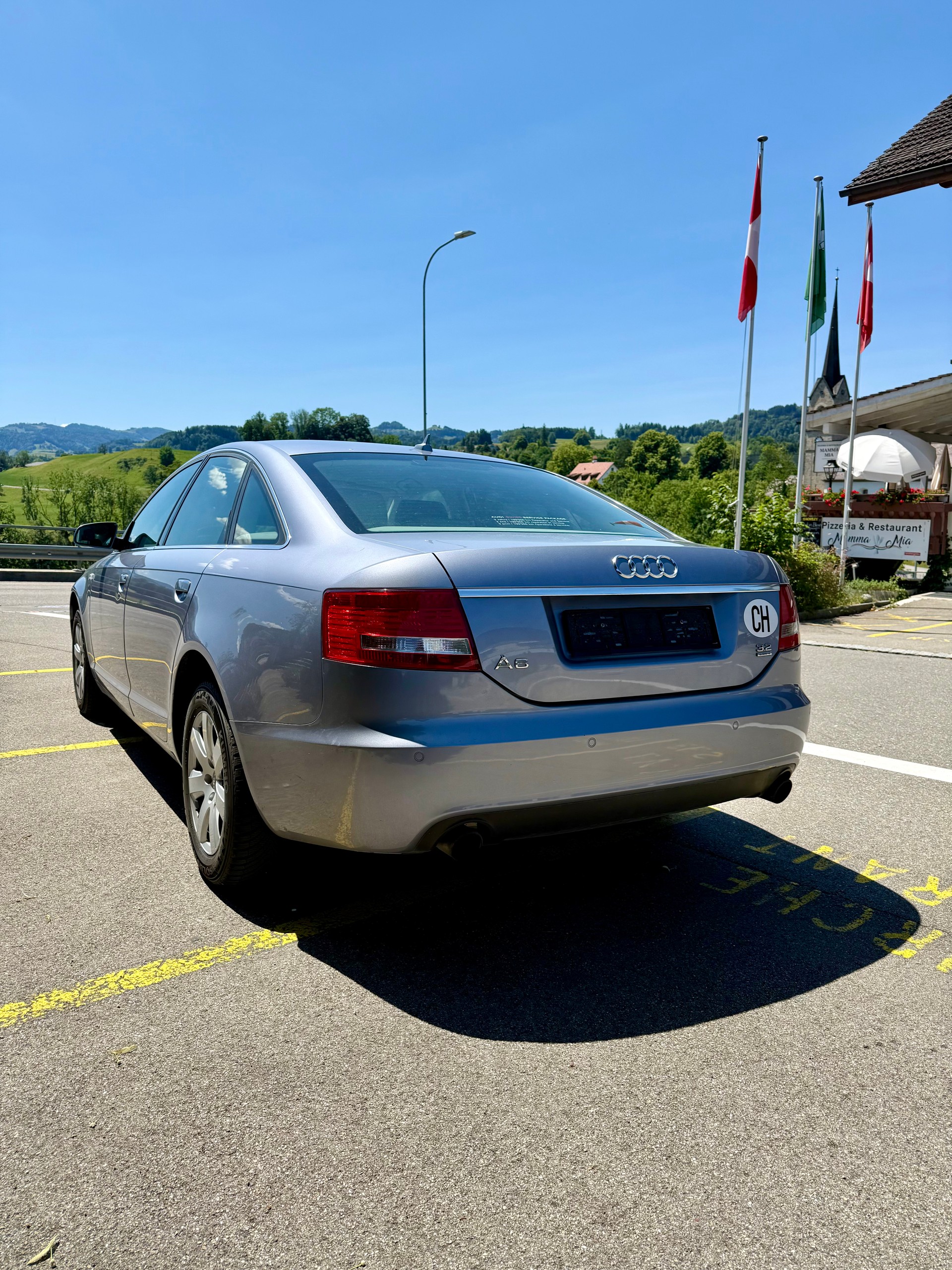 AUDI A6 Limousine 3.2 V6 FSI quattro-image-5