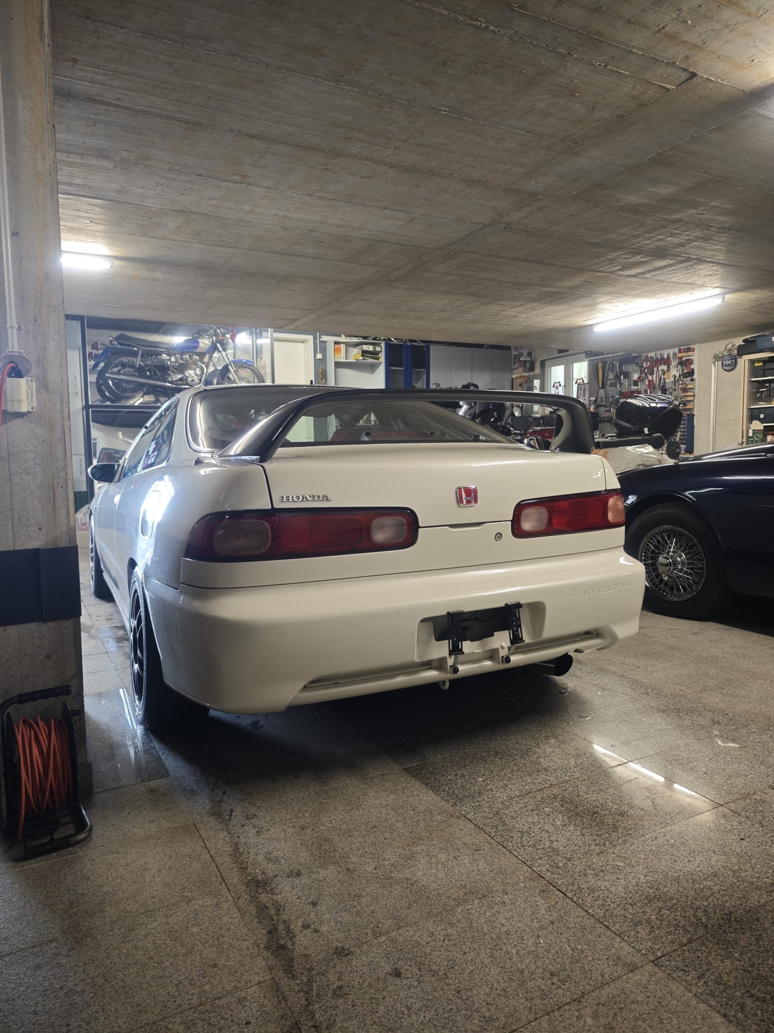 HONDA Integra Type-R 1.8 VTEC-image-3
