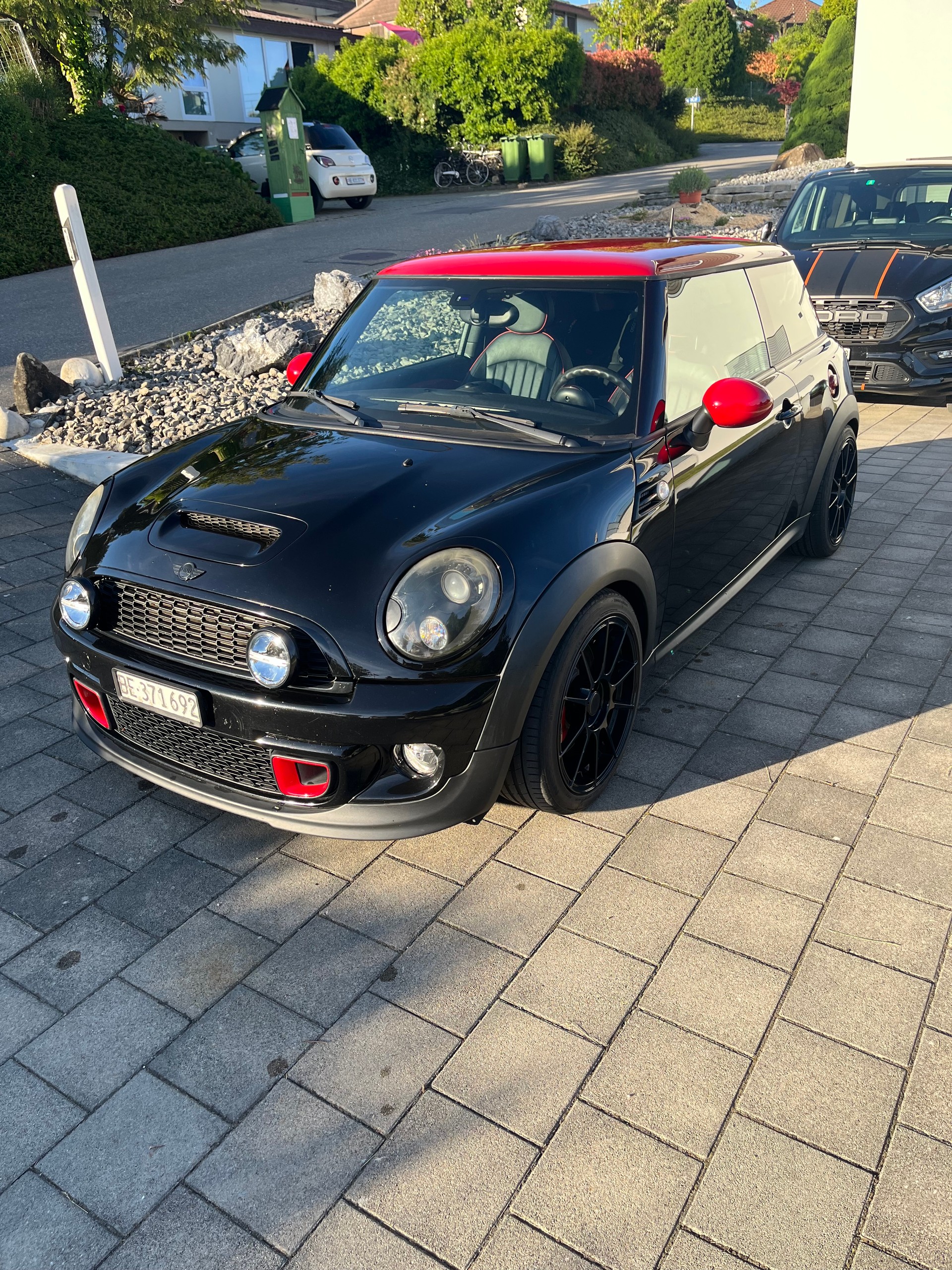 MINI John Cooper Works-image-0