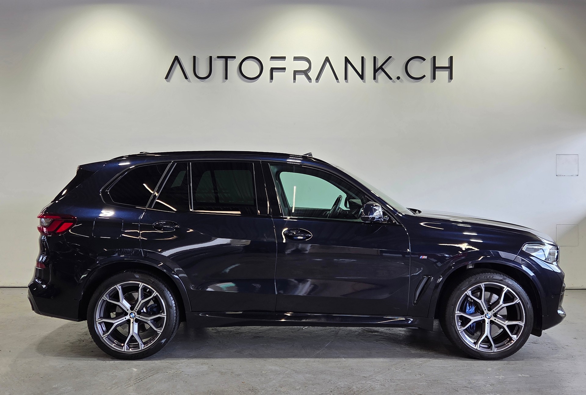 BMW X5 30d xDrive M-Sport-image-1