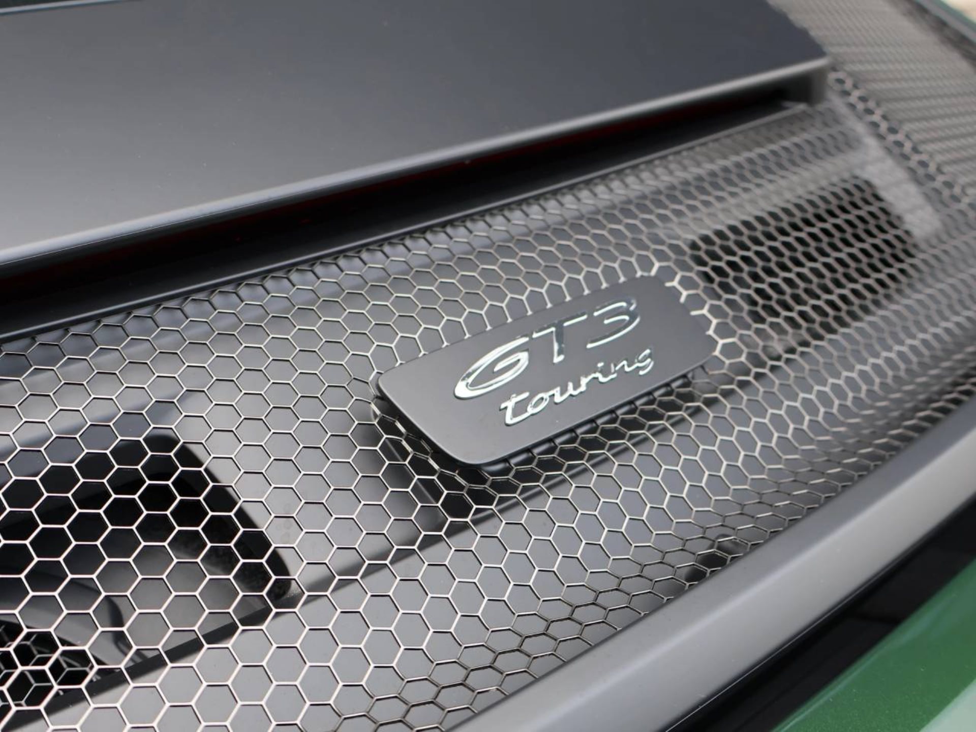 PORSCHE 911 GT3 mit Touring-Paket-image-31